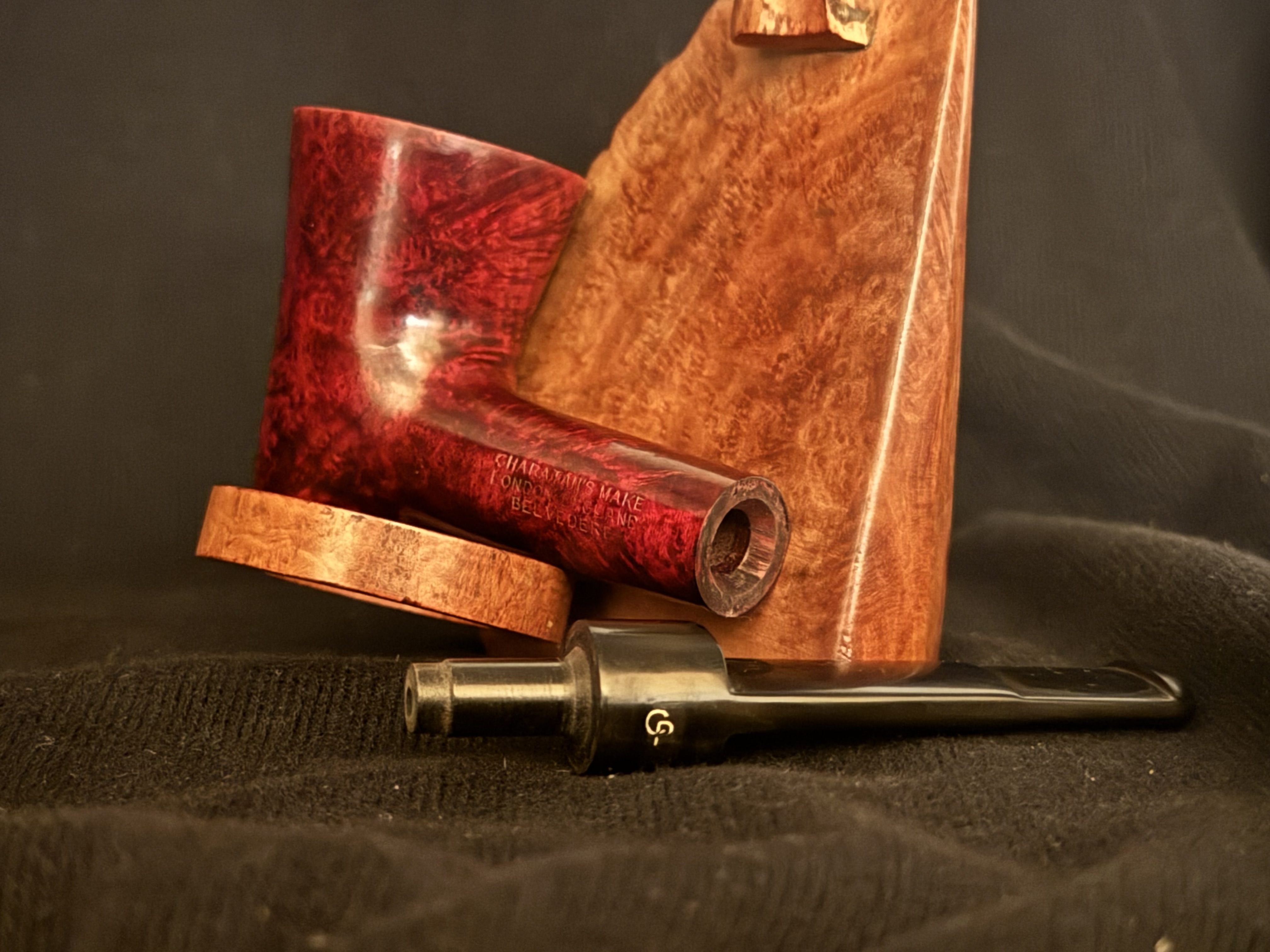 Charatan's Make London Belvedere 481DC/ Straight Volcano Poker Vulcanite Stem 9
