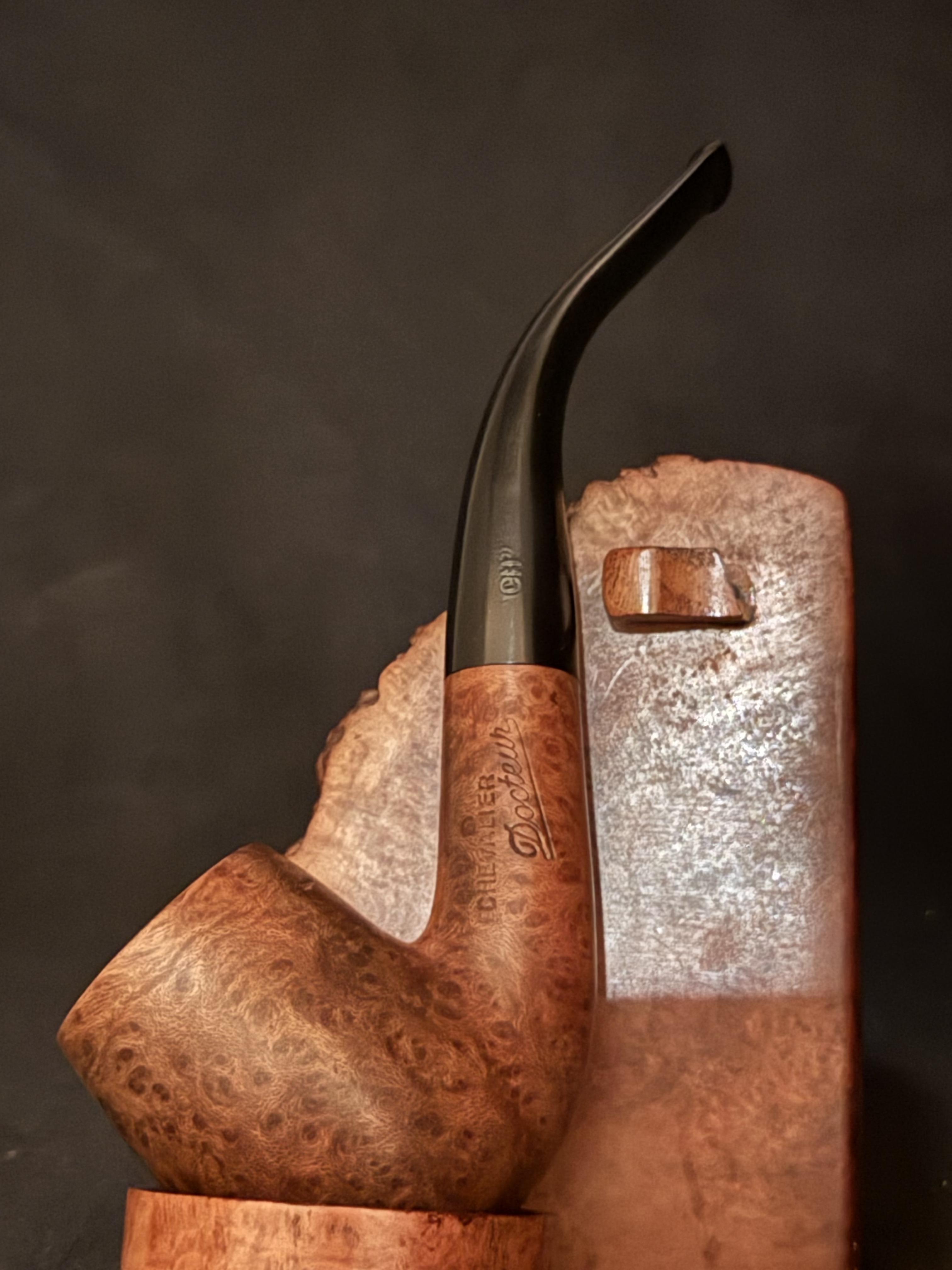 Chevalier Docteur 905 Smooth Bent Billiard Pipe, Algerian Briar, Made in France
