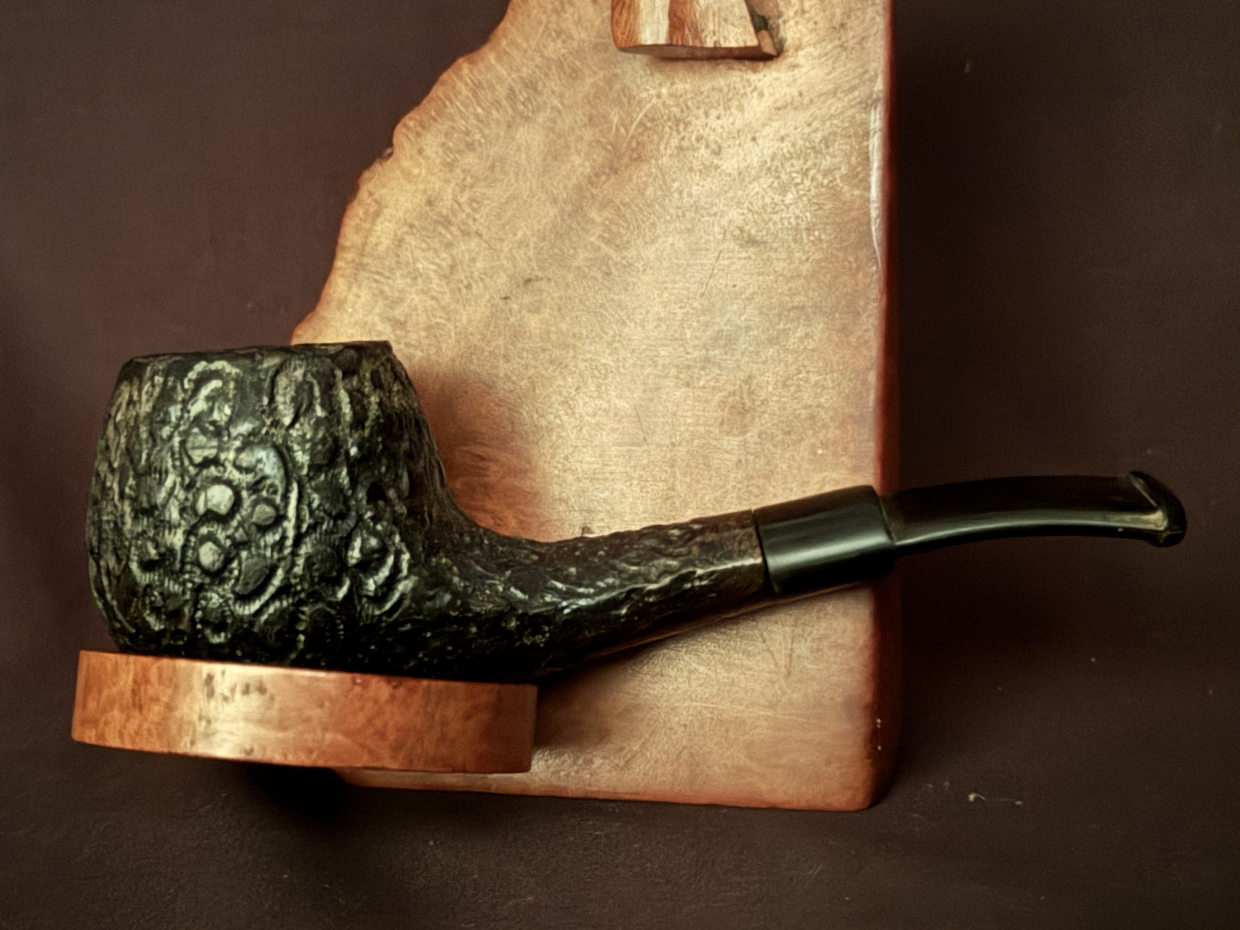 Compact Italian Sandblast Black Nosewarmer Short Apple Saddle Stem Estate Pipe 2