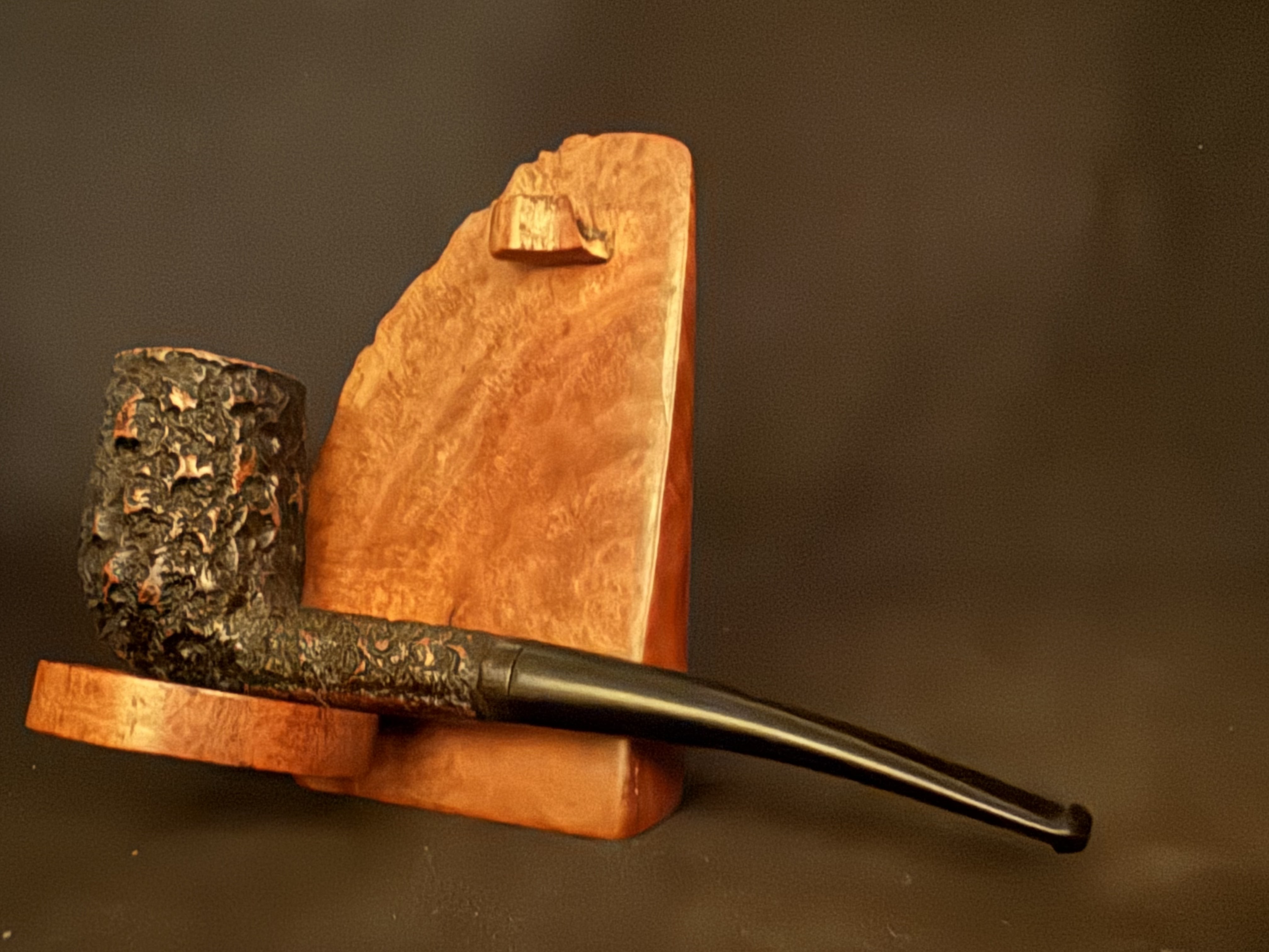 Stubby Pipe Real Briar - Craggy Straight Billiard, Vulcanite Fishtail Stem, Estate Pipe 2