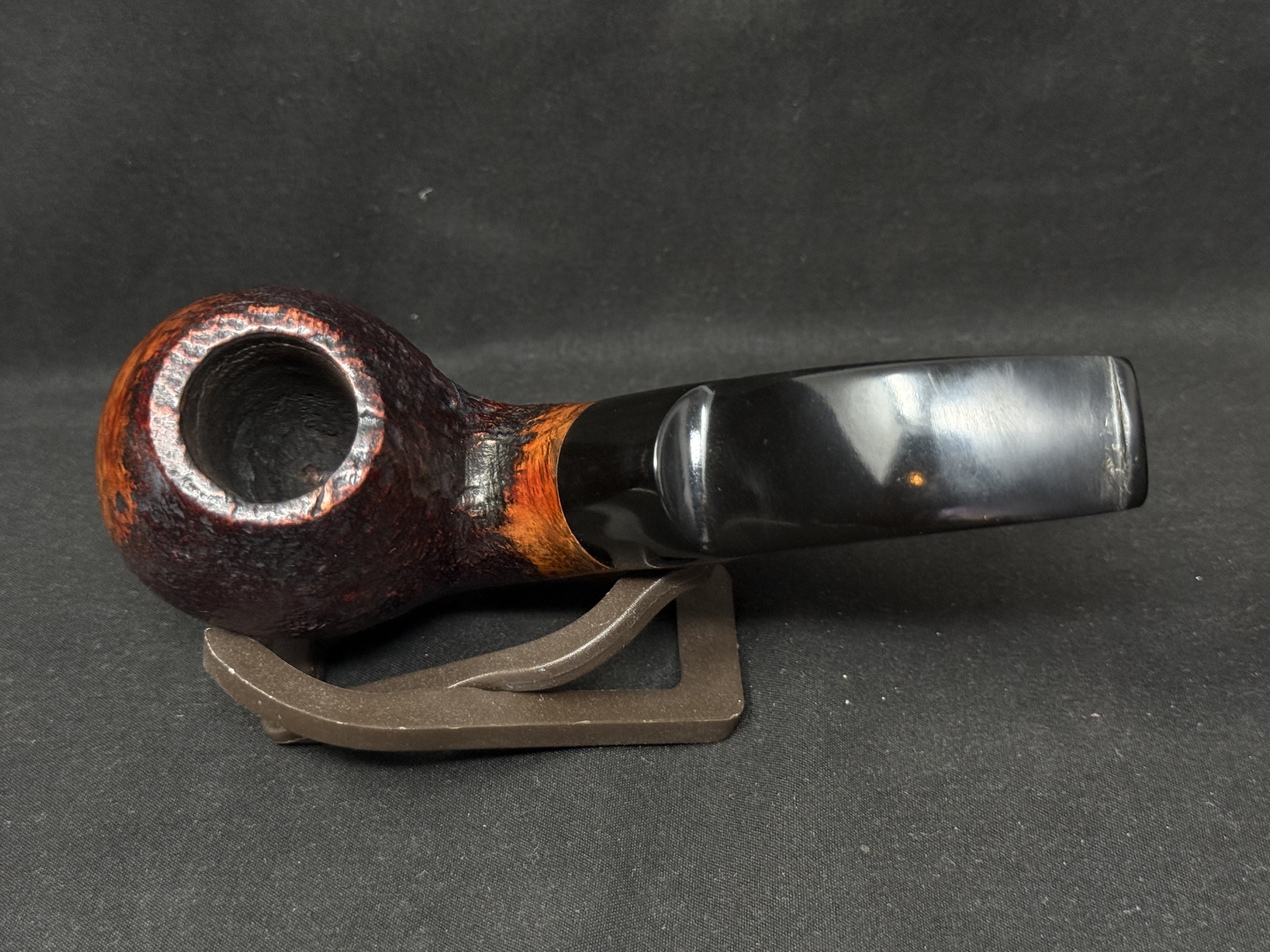 Danske Club Vario 166 Sitter Sandblast Saddle Stem Estate Pipe 3