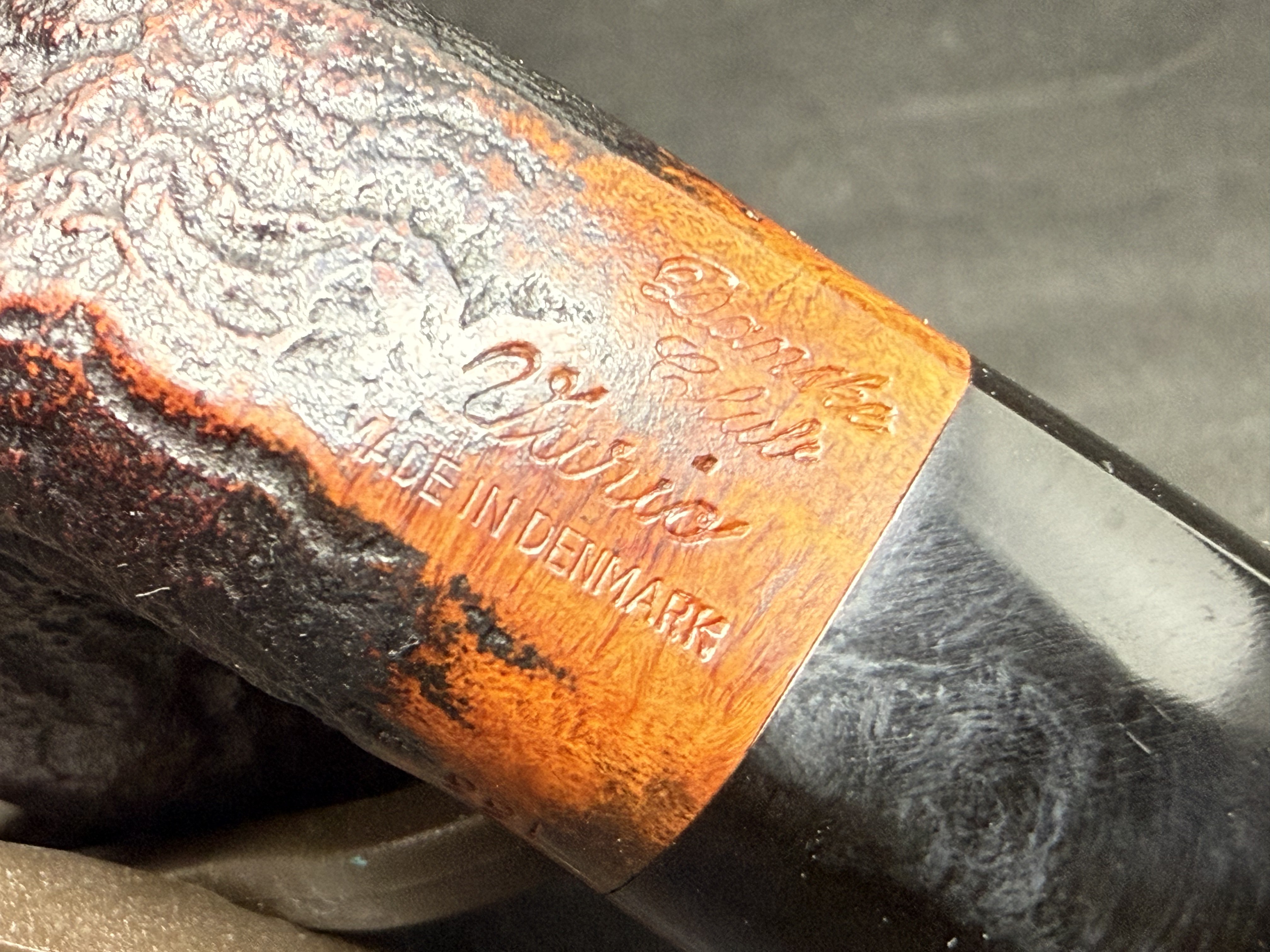 Danske Club Vario 166 Sitter Sandblast Saddle Stem Estate Pipe 9