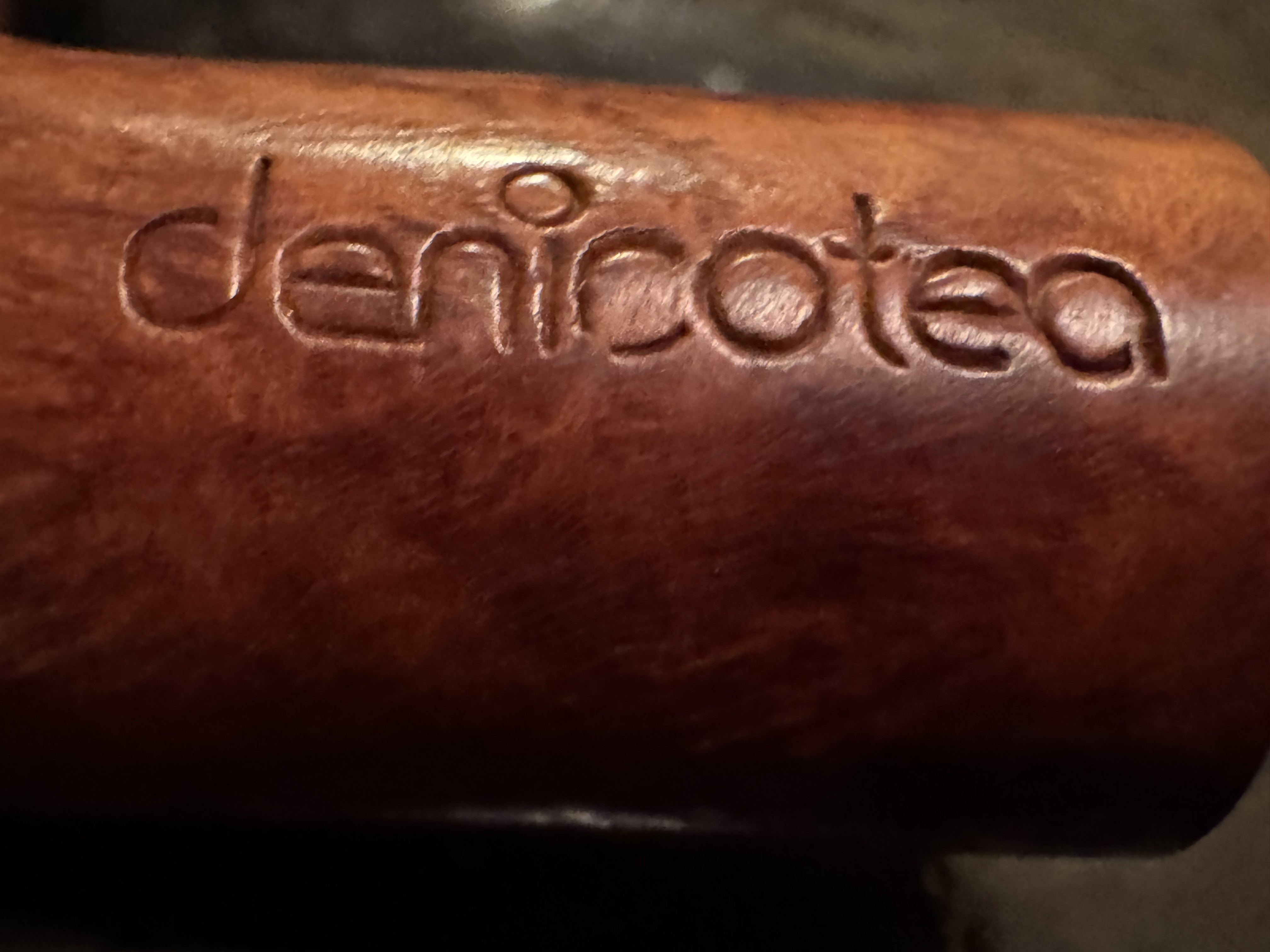 Denicotea 1018 Bent Brandy Sitter Smooth Briar Finish Vulcanite Fishtail Stem Estate Pipe 10
