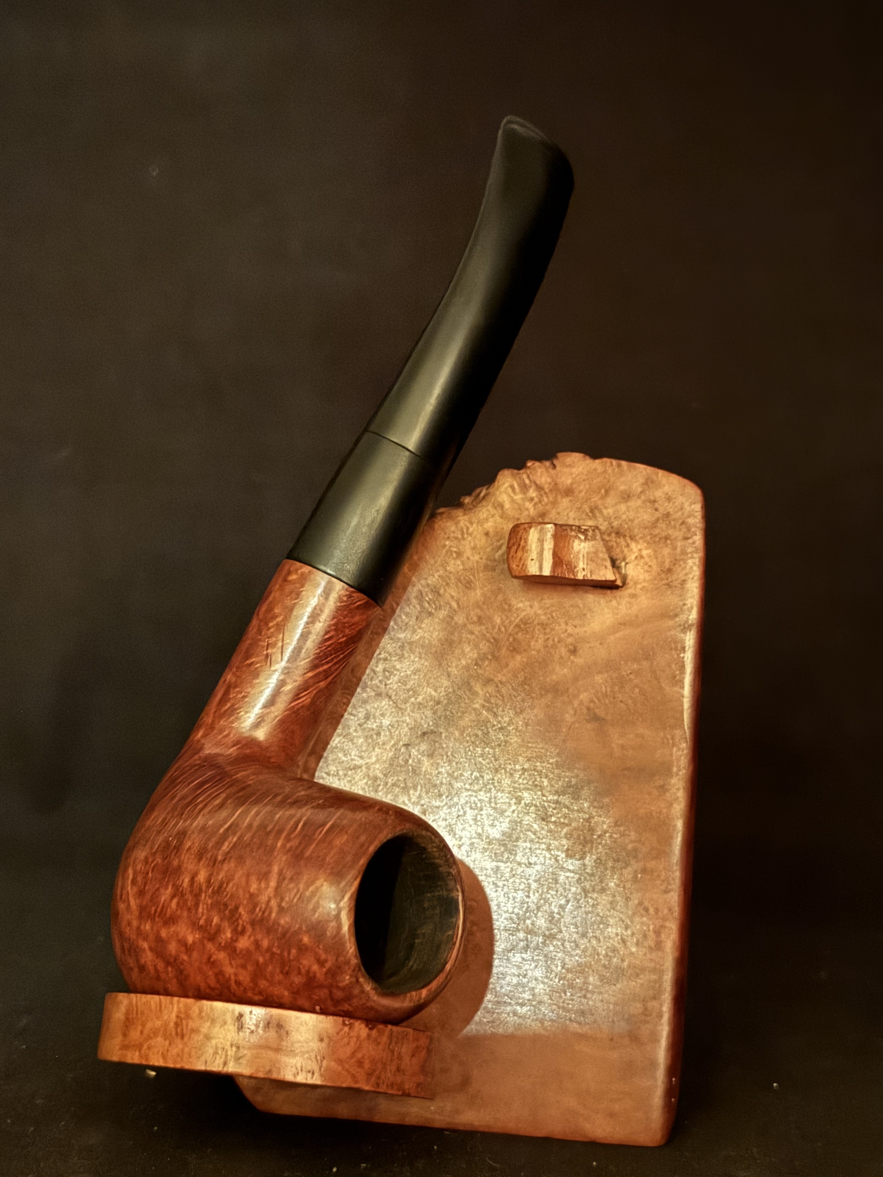Denicotea 1018 Bent Brandy Sitter Smooth Briar Finish Vulcanite Fishtail Stem Estate Pipe 2