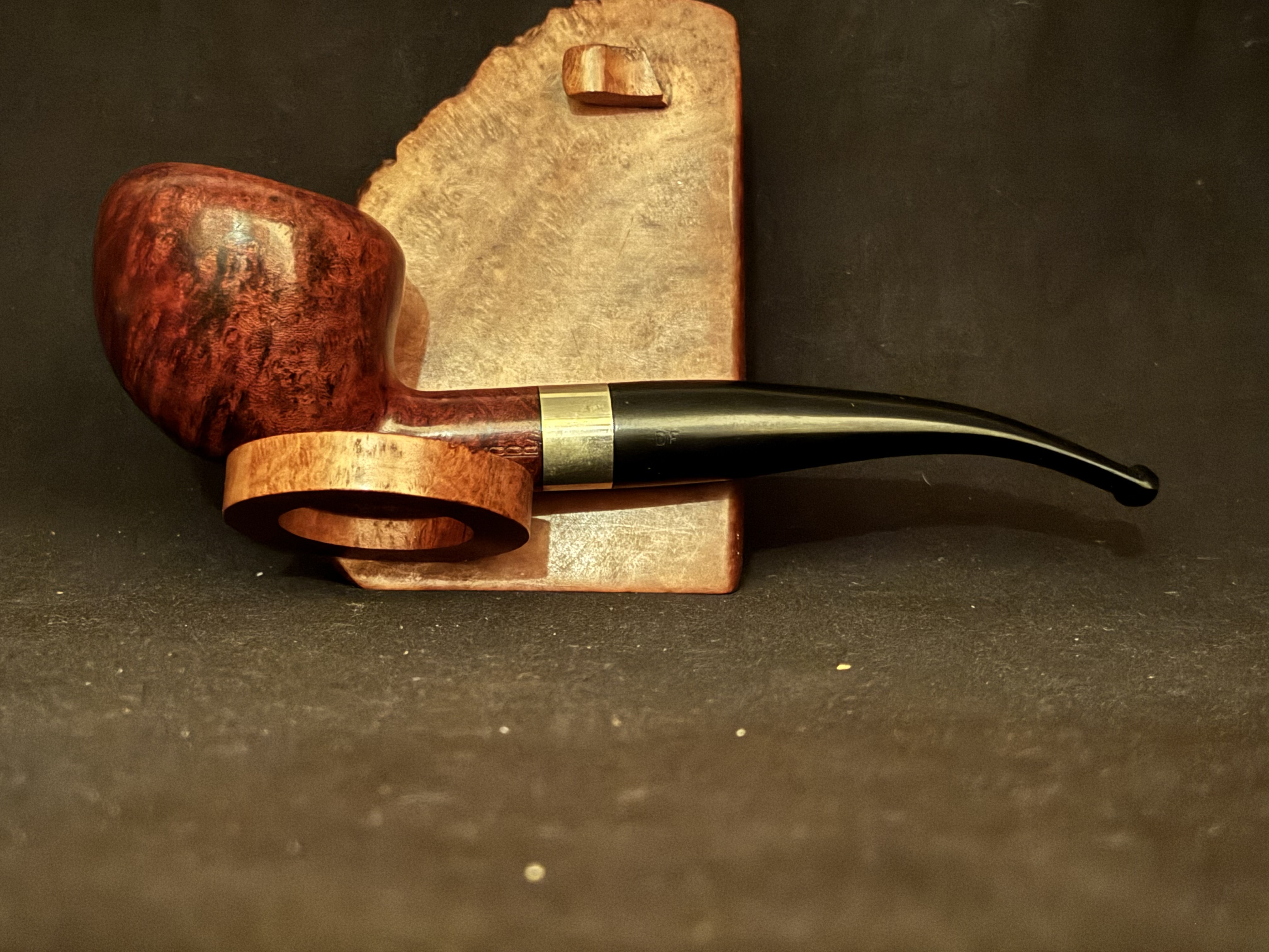 Dimension Stamped Estate Pipe - Vulcanite Tapered Stem, Metal Band, 9mm Filter, Fishtail Bit 3