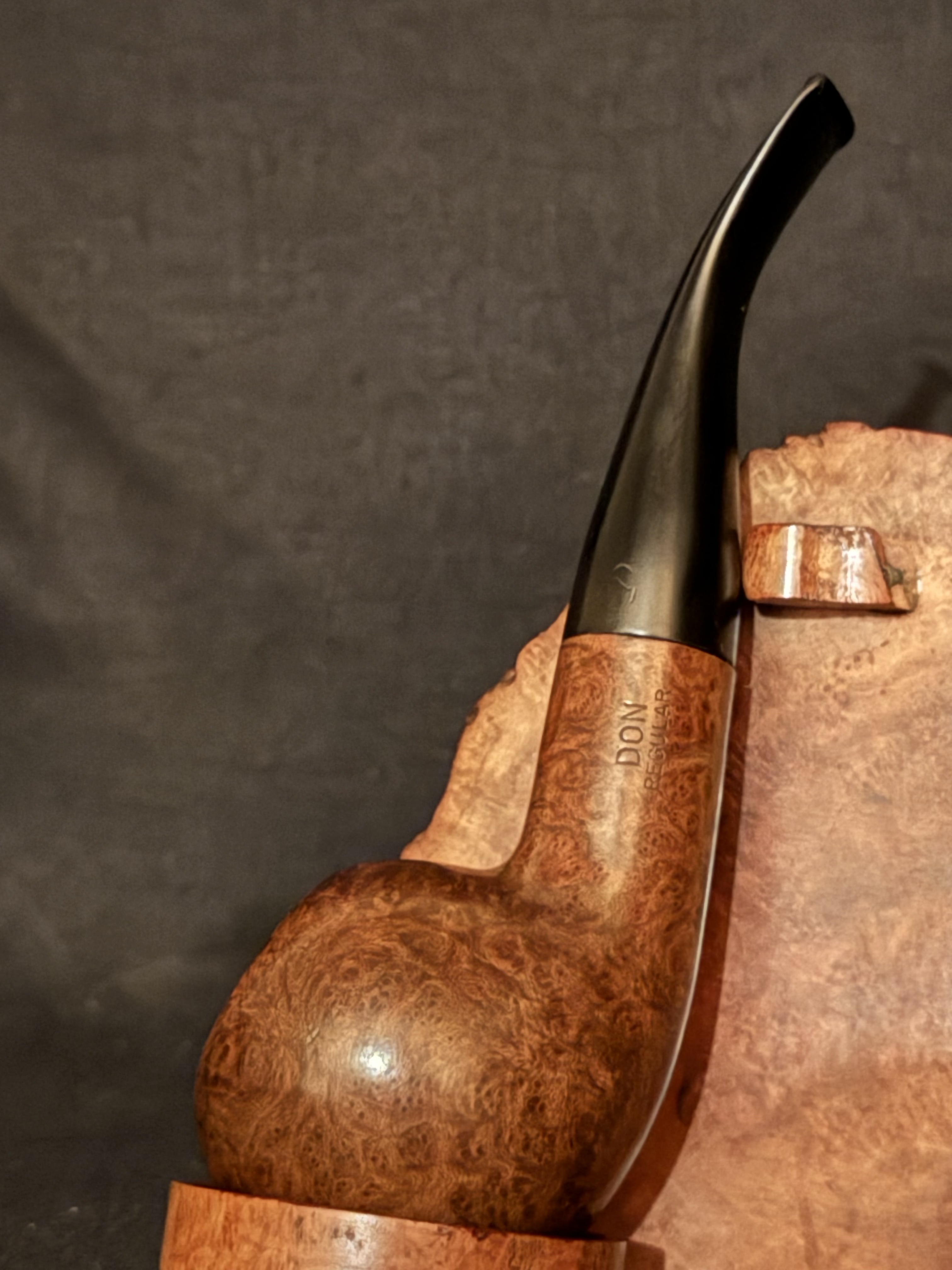 Don Regular Smooth Bent Spherical Pipe, Made in Denmark, 9mm Filter, Chubby Vulcanite Fishtail Stem