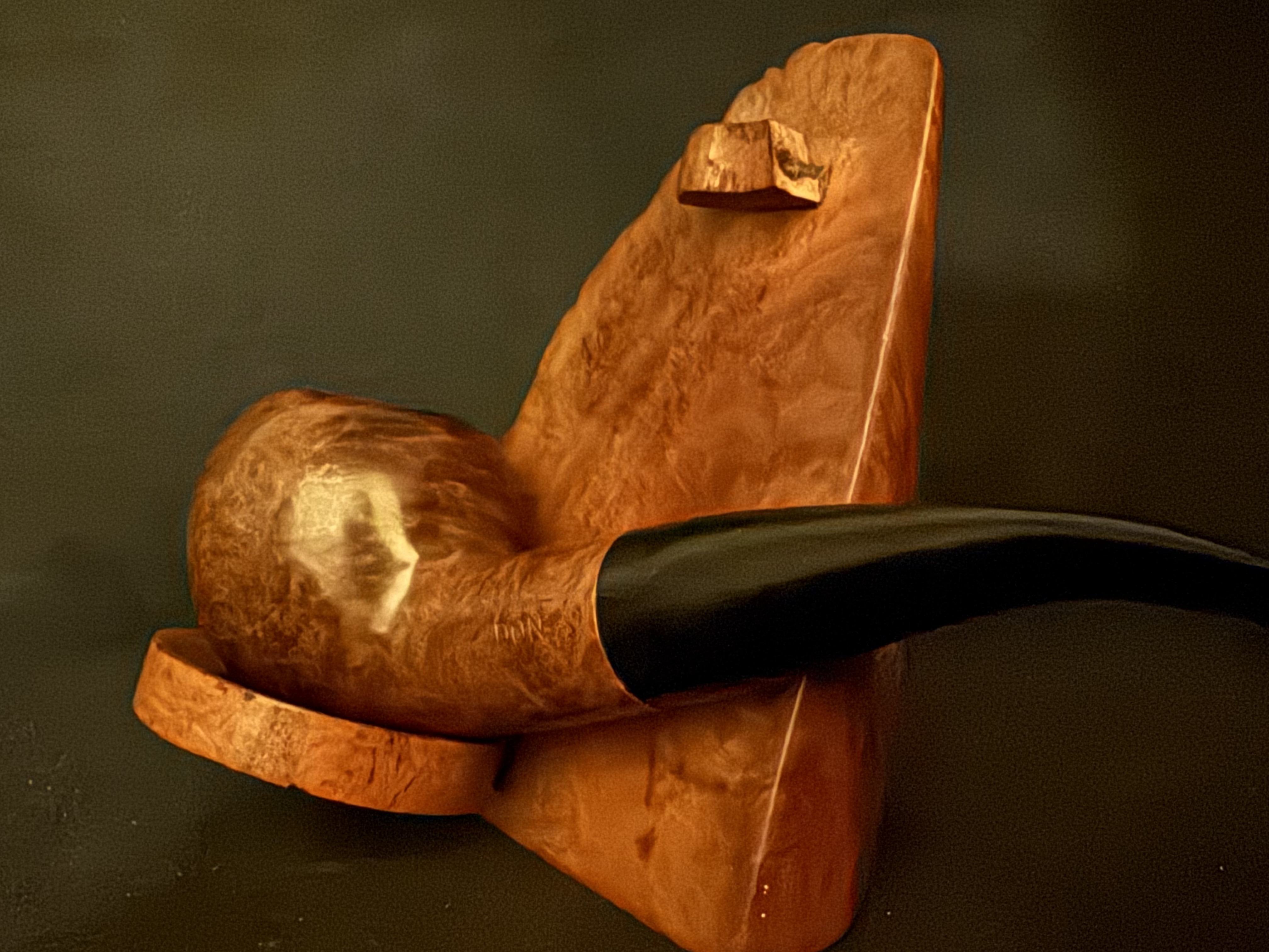 Don Regular Smooth Bent Spherical Pipe, Made in Denmark, 9mm Filter, Chubby Vulcanite Fishtail Stem 8