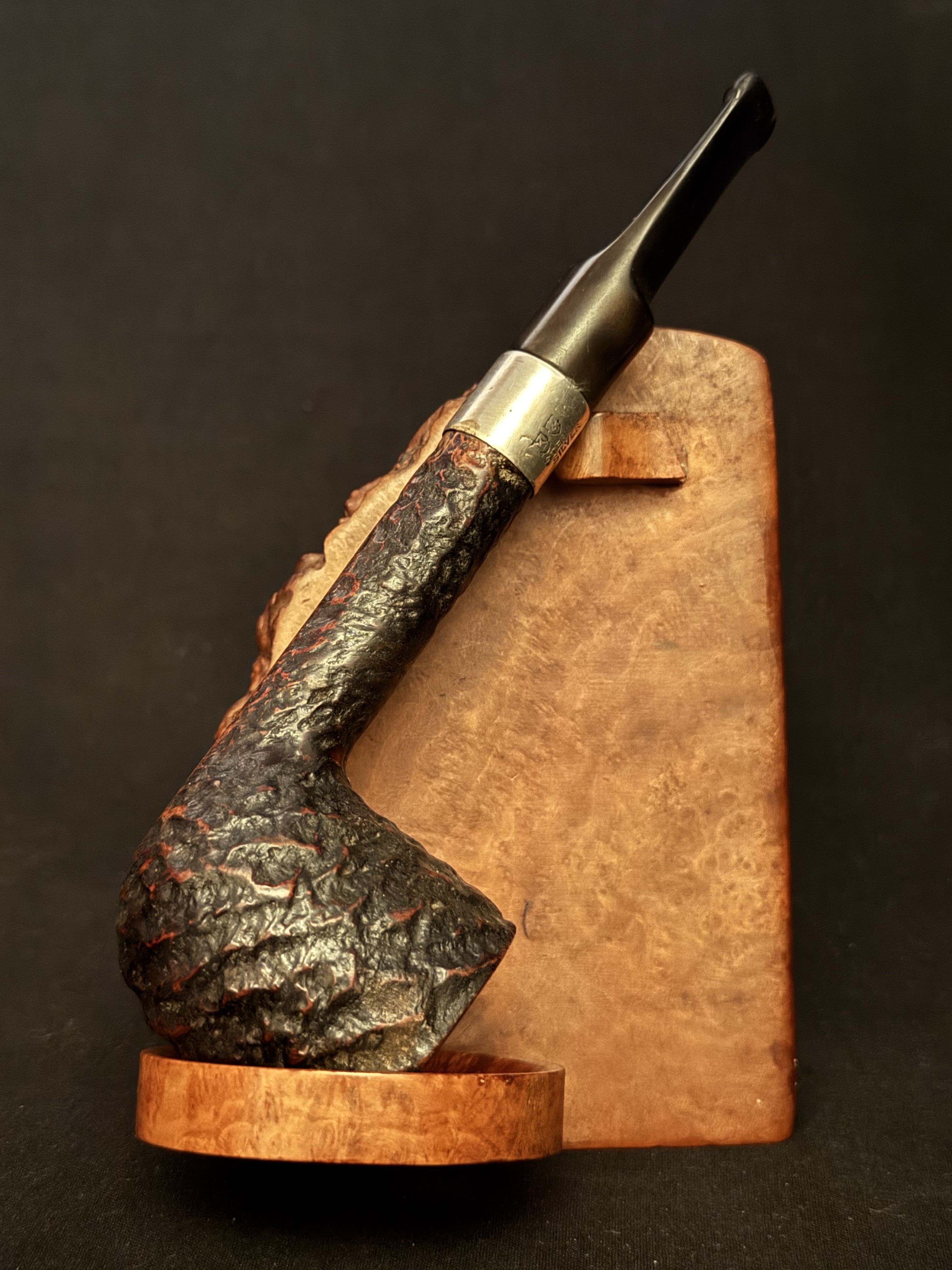 Donegal Rocky A Peterson England Sandblast Lovat Vulcanite Saddle Stem Estate Pipe 2