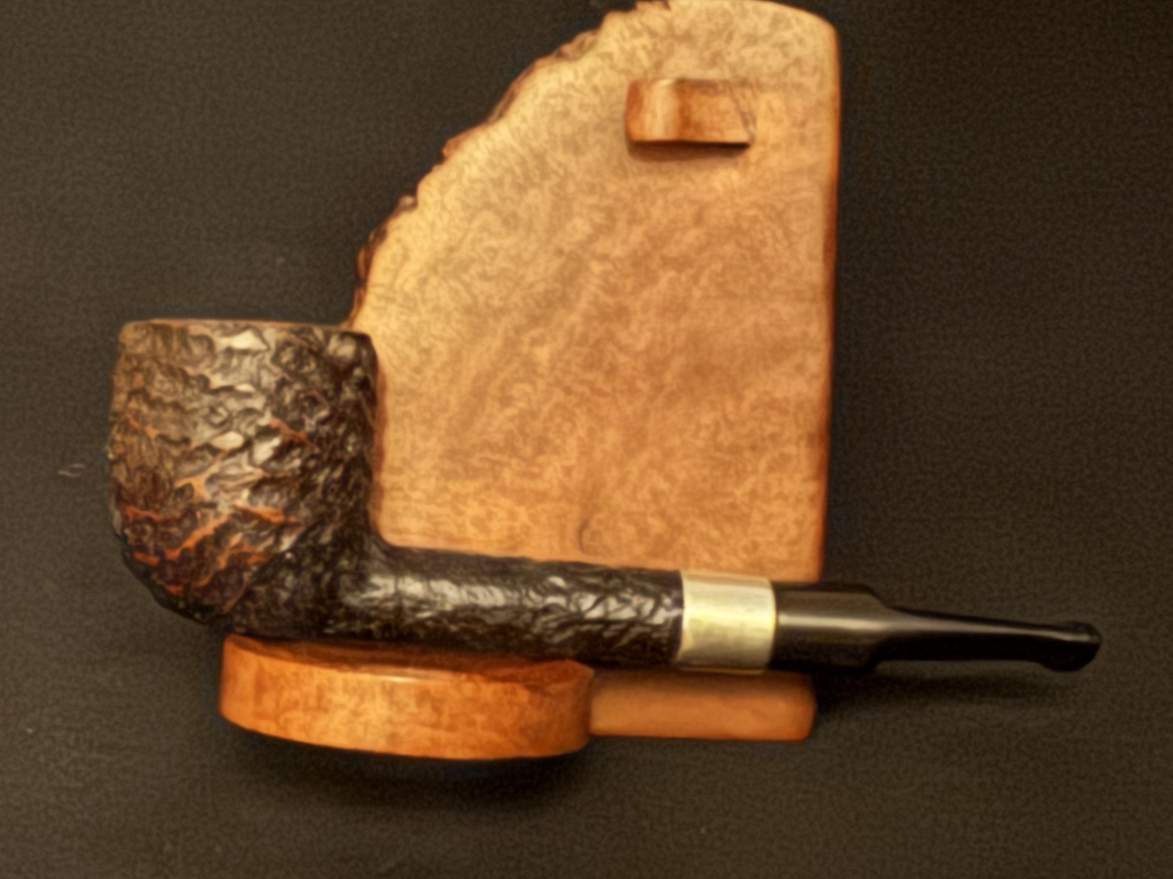 Donegal Rocky A Peterson England Sandblast Lovat Vulcanite Saddle Stem Estate Pipe 3