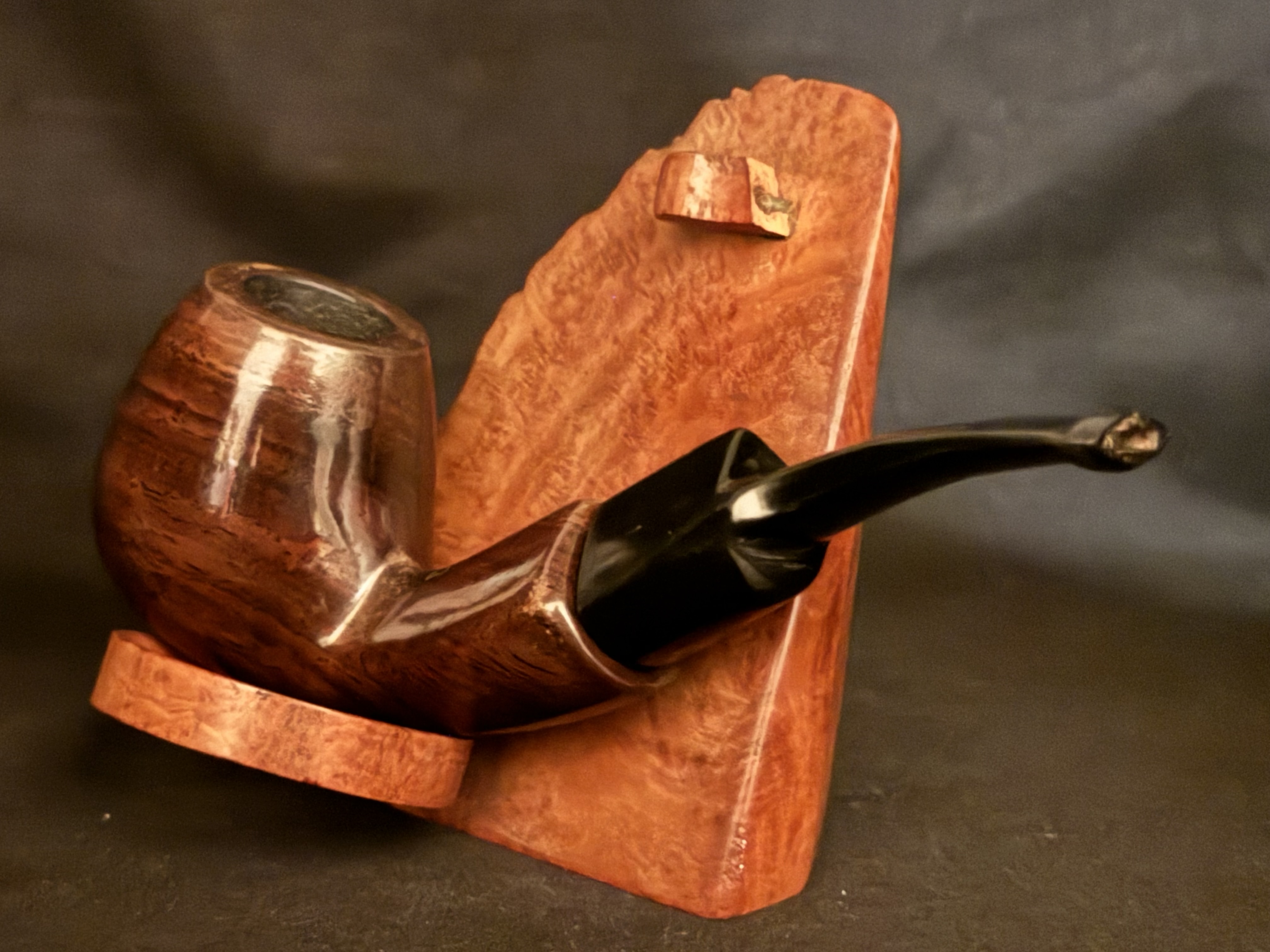 A.B. Donovean Bent Billiard Estate Pipe 8