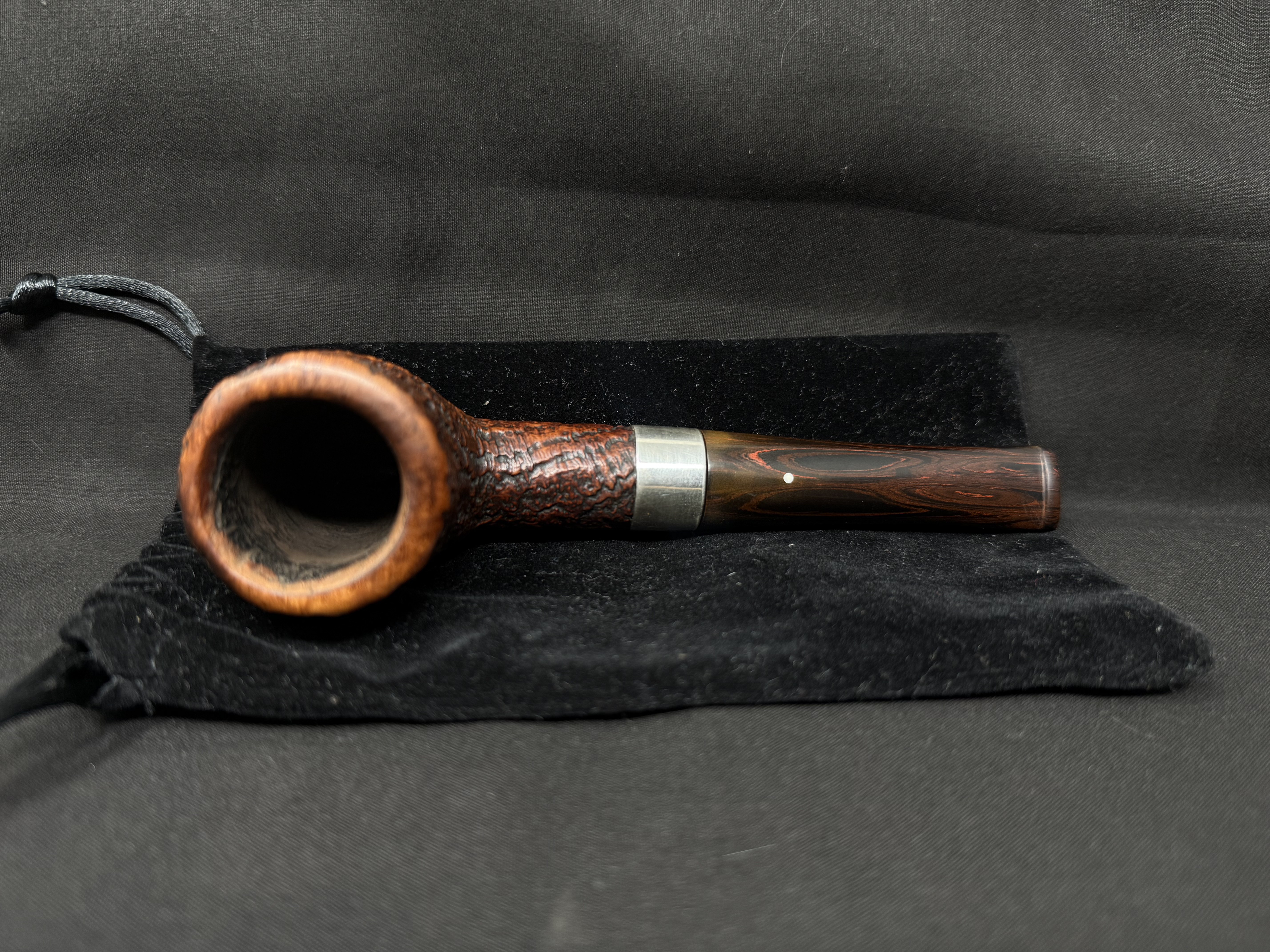 Dunhill Cumberland 41031 Billiard Sandblast Straight Estate Pipe, Silver Band 3