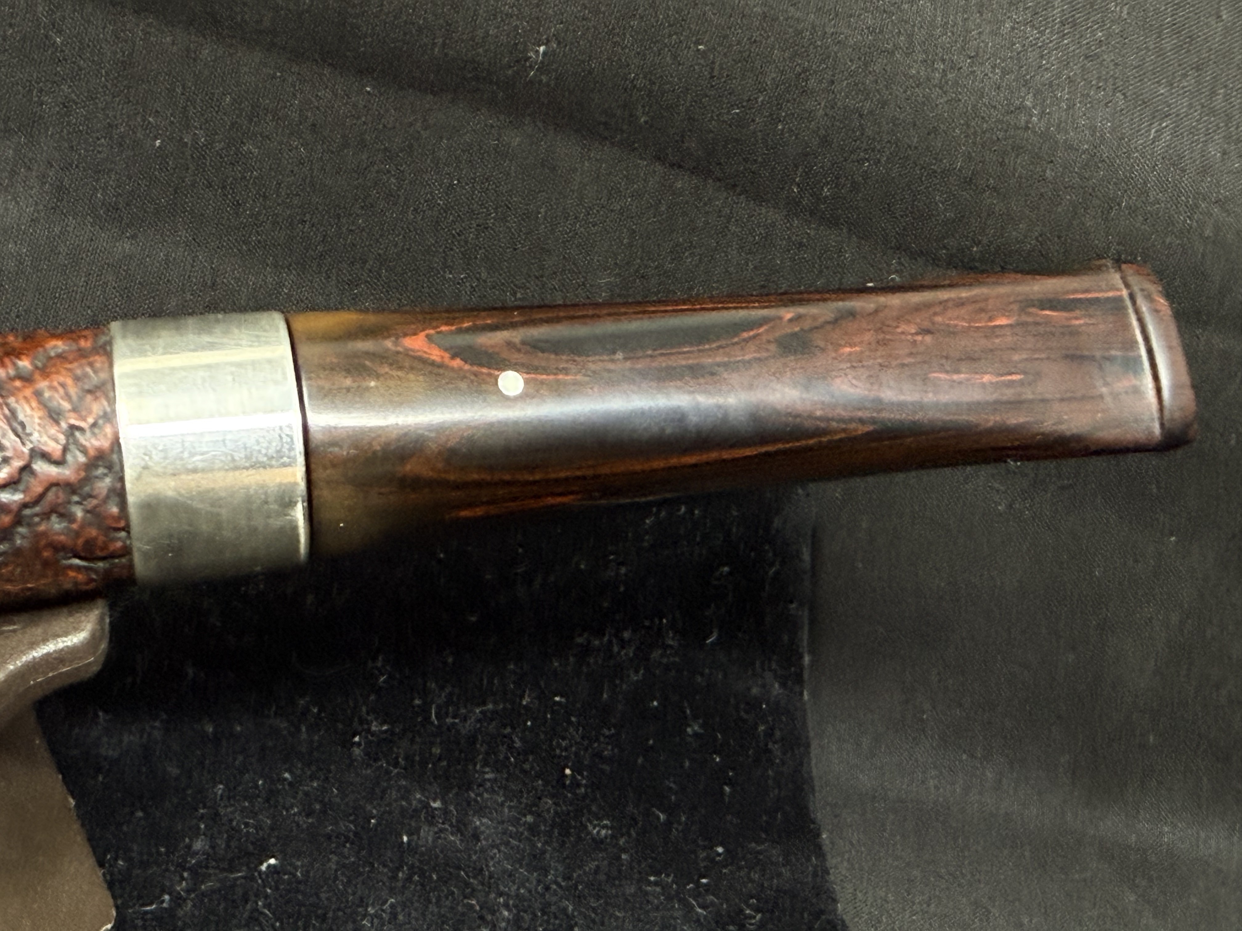 Dunhill Cumberland 41031 Billiard Sandblast Straight Estate Pipe, Silver Band 7