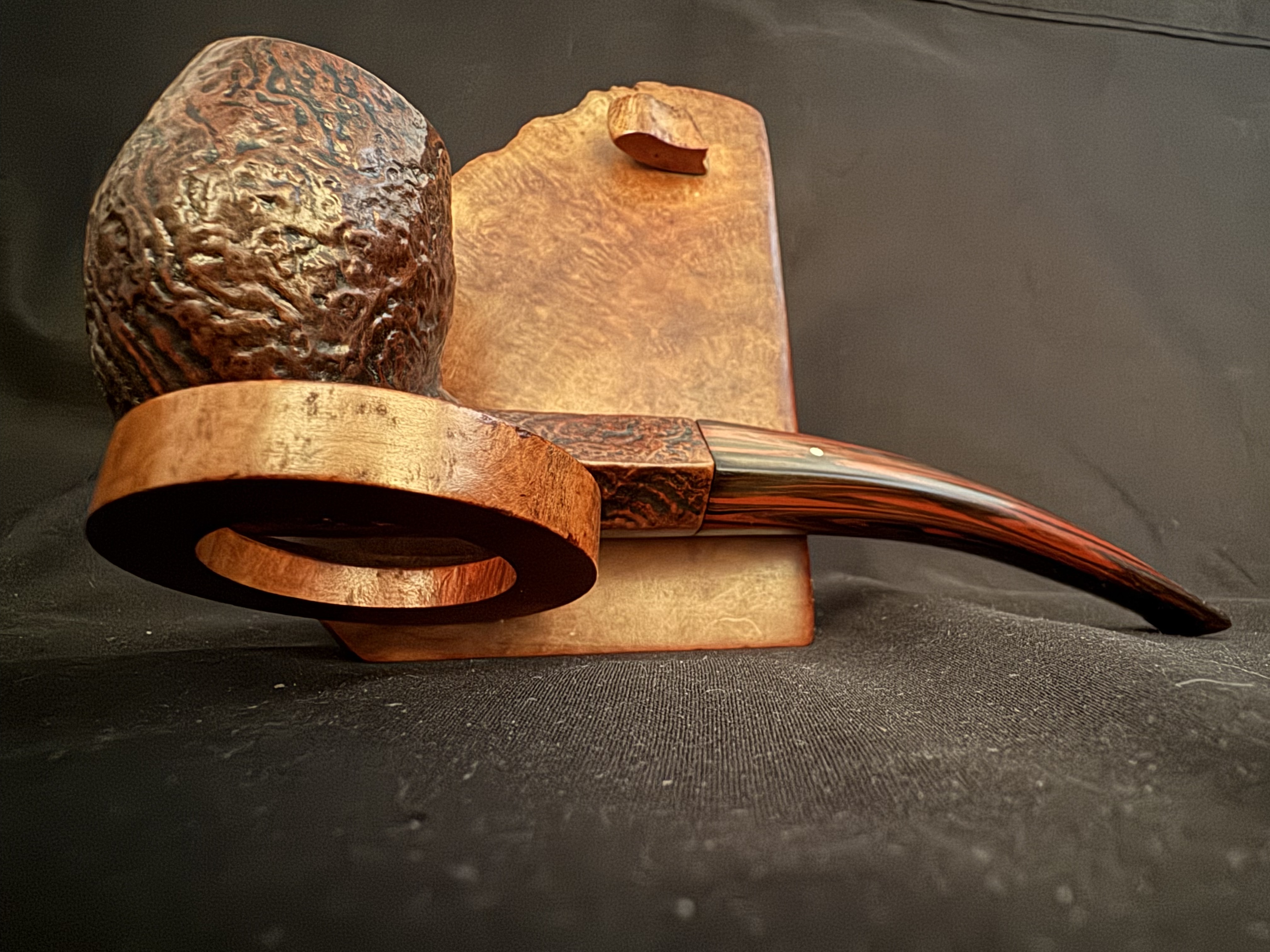 Dunhill Cumberland 54531 Large Sandblast Rhodesian Pipe, Diamond Shank, Cumberland Fishtail Stem, Ashton Leather Sleeve 11