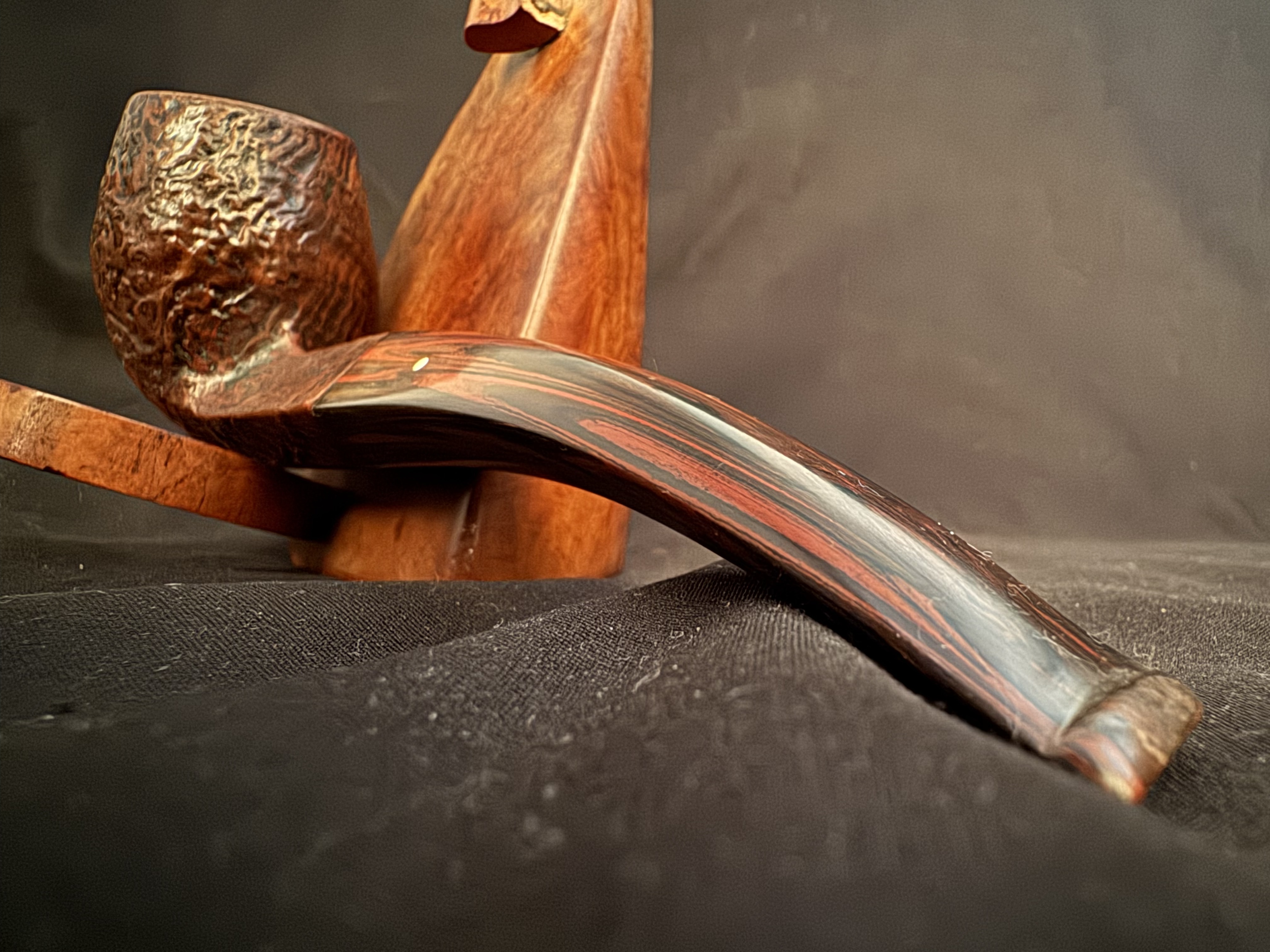 Dunhill Cumberland 54531 Large Sandblast Rhodesian Pipe, Diamond Shank, Cumberland Fishtail Stem, Ashton Leather Sleeve 13