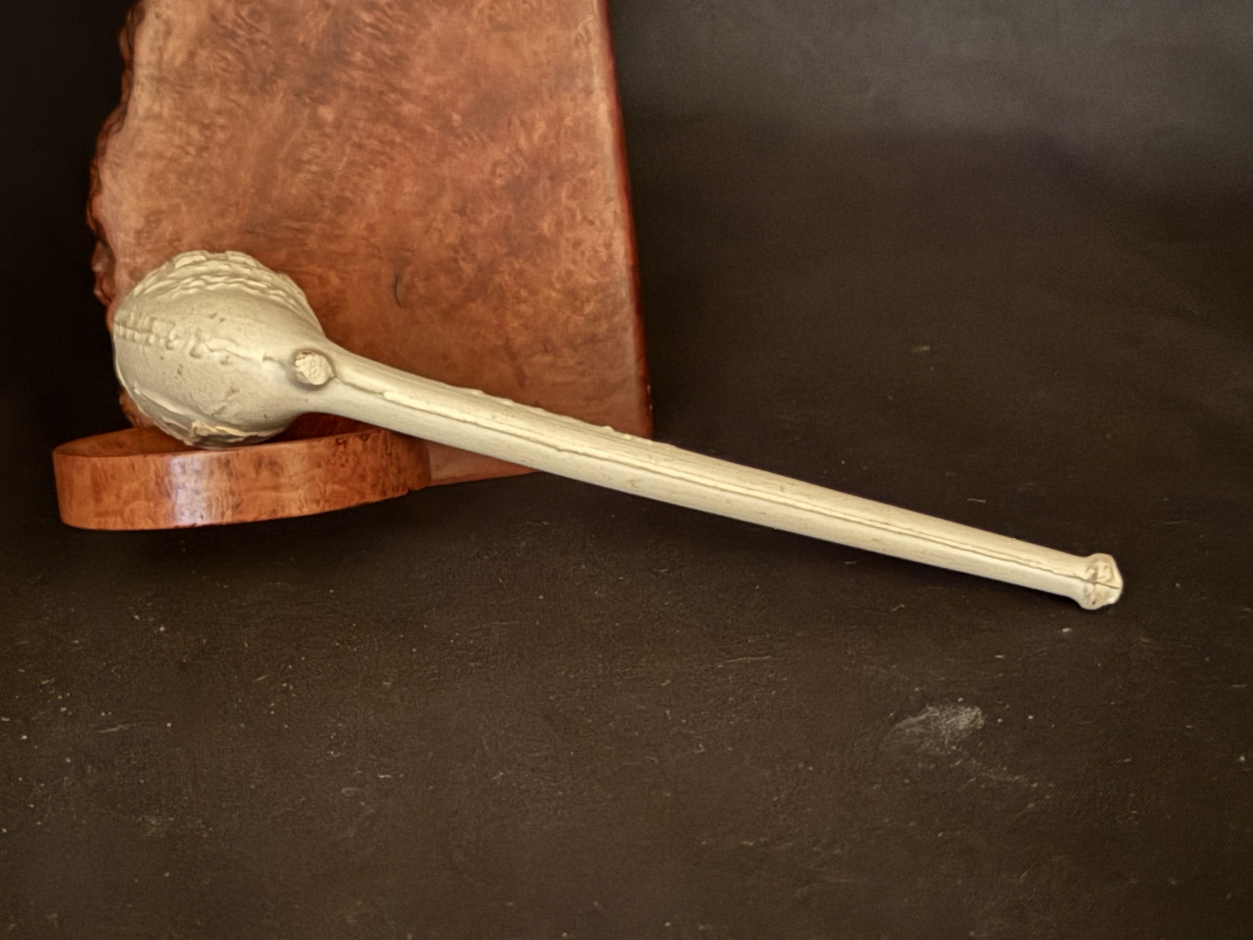 White Clay Cutty Pipe, Ship and Anchor Relief, Marked Germany, Unsmoked Old New Stock 6