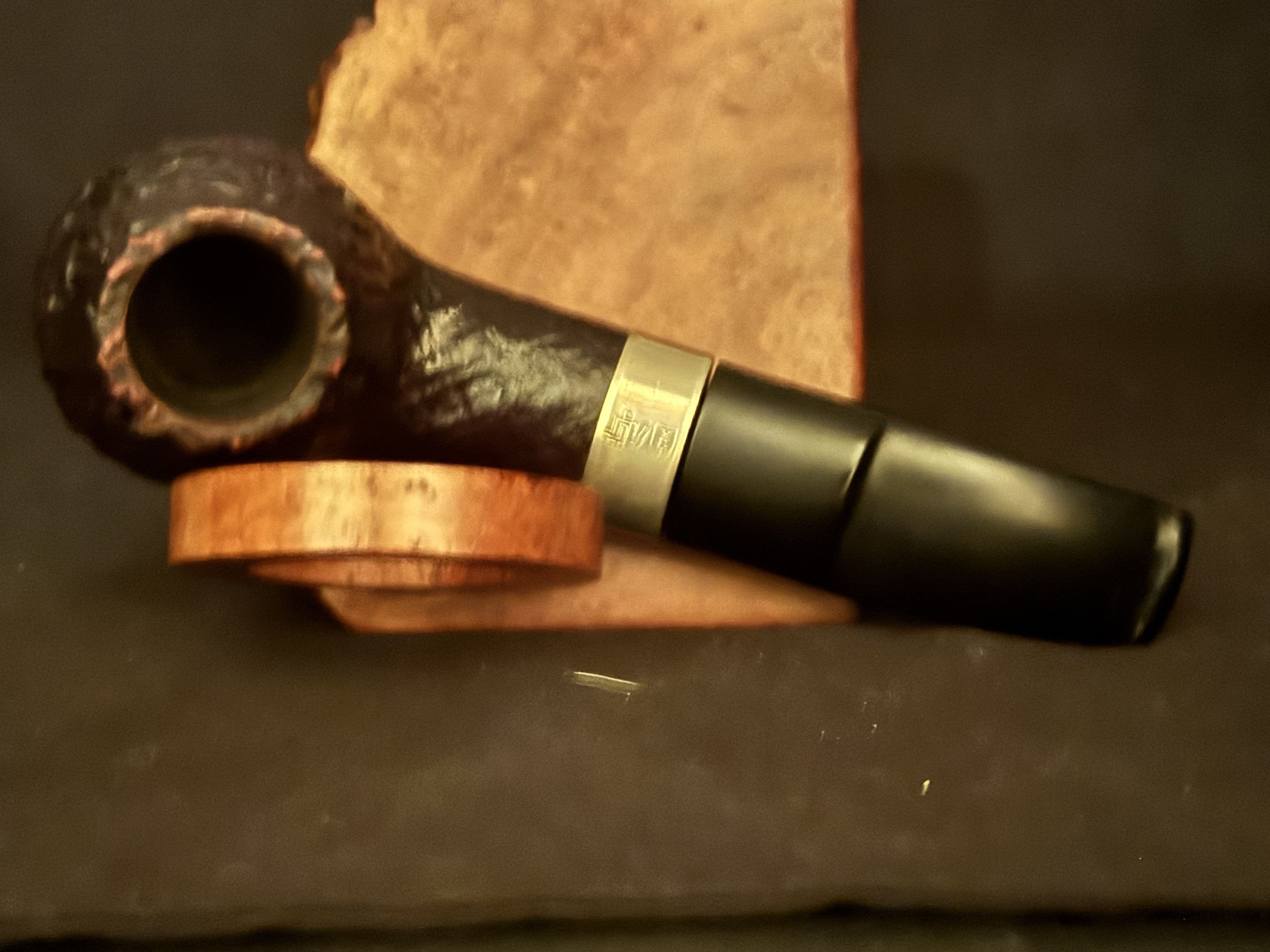 Filter 6 Palm 72 Sandblast Bent Apple Pot Estate Pipe - Oval Shank, Vulcanite Saddle Stem, Metal Band 5