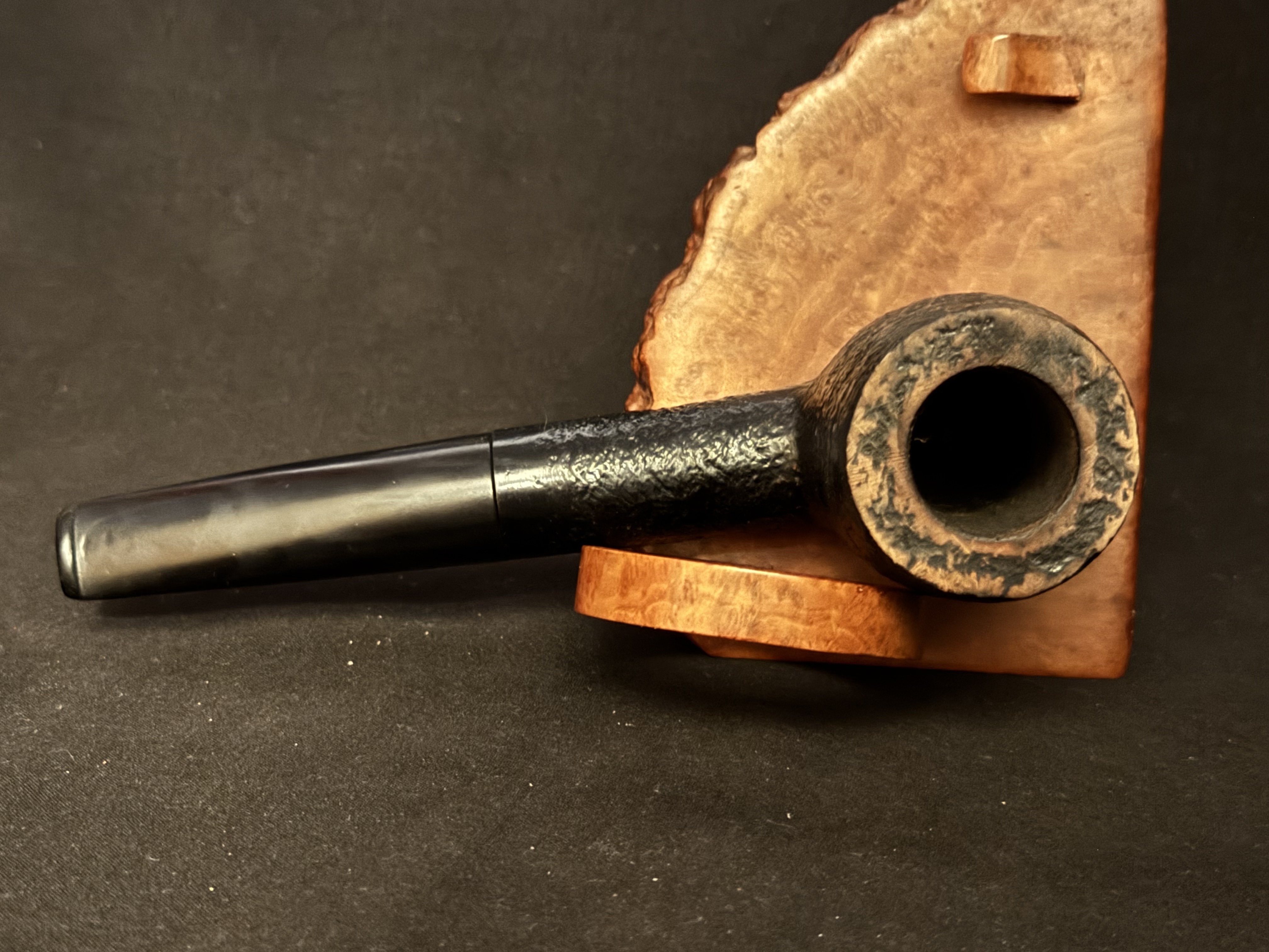 GBD Product Prince of Wales Sandblast Billiard Estate Pipe, Vulcanite Stem 6