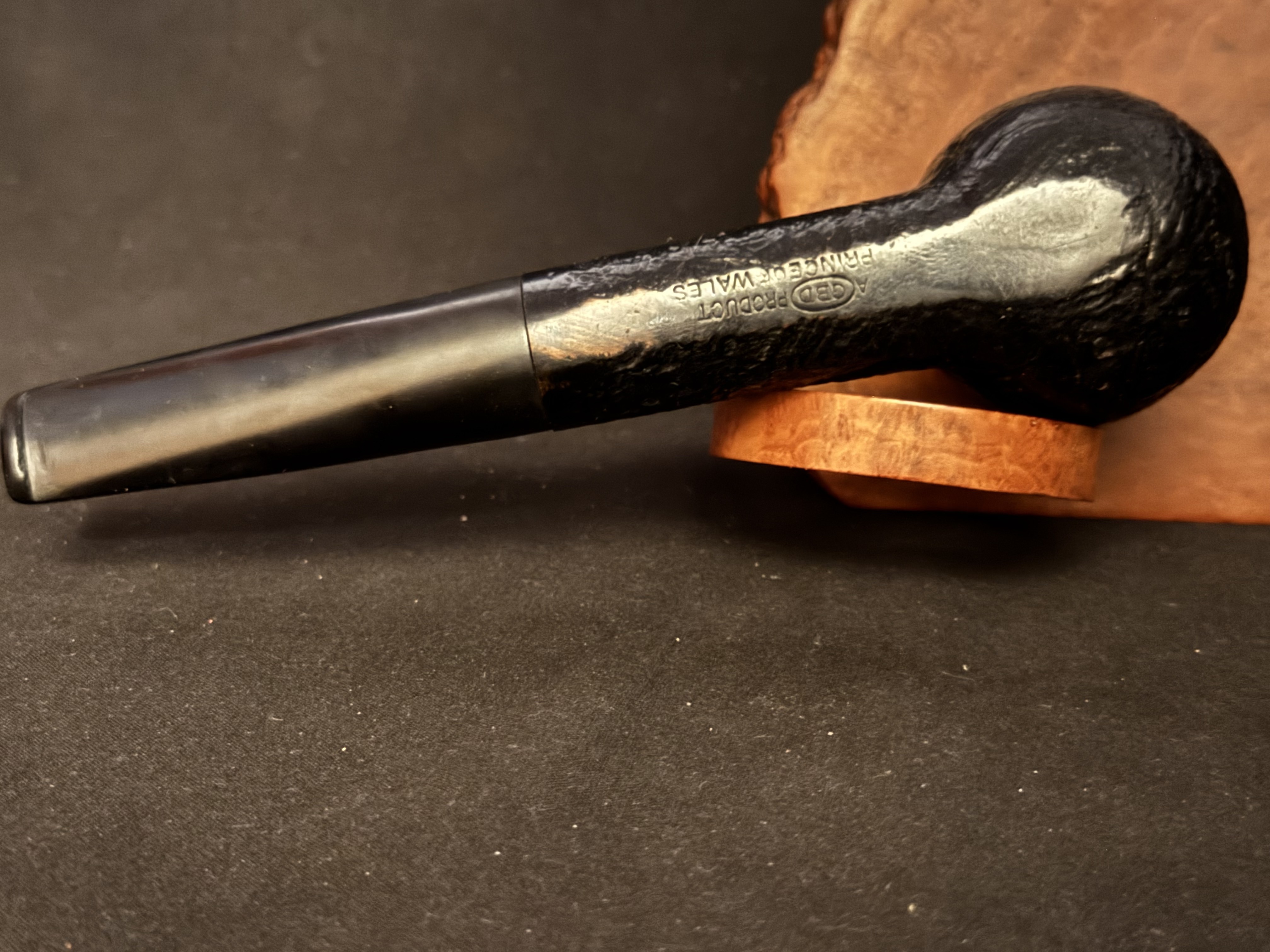 GBD Product Prince of Wales Sandblast Billiard Estate Pipe, Vulcanite Stem 7