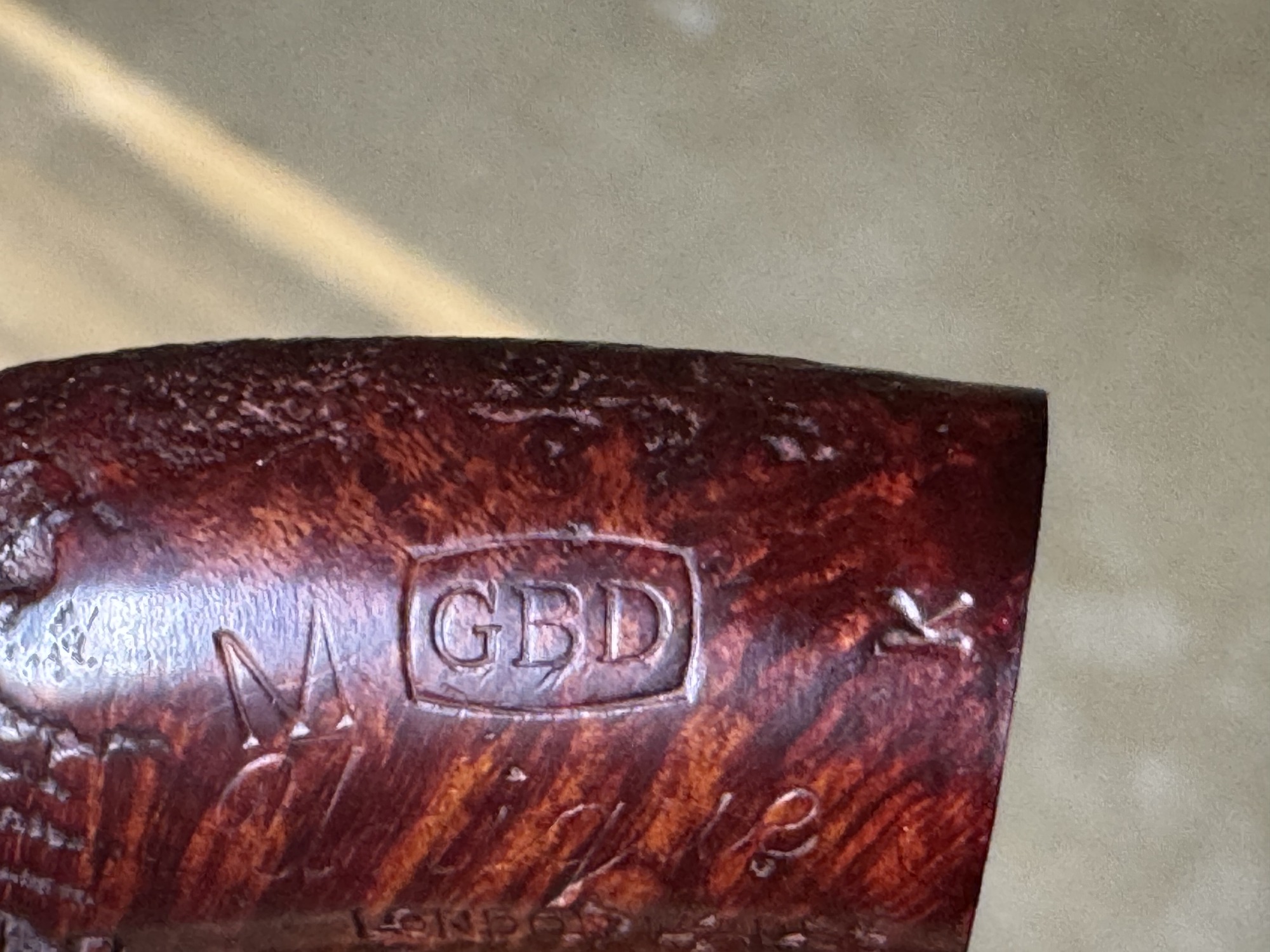 GBD Unique Sandblast Cutty Estate Pipe - Vintage Smoking Tobacco Pipe 10