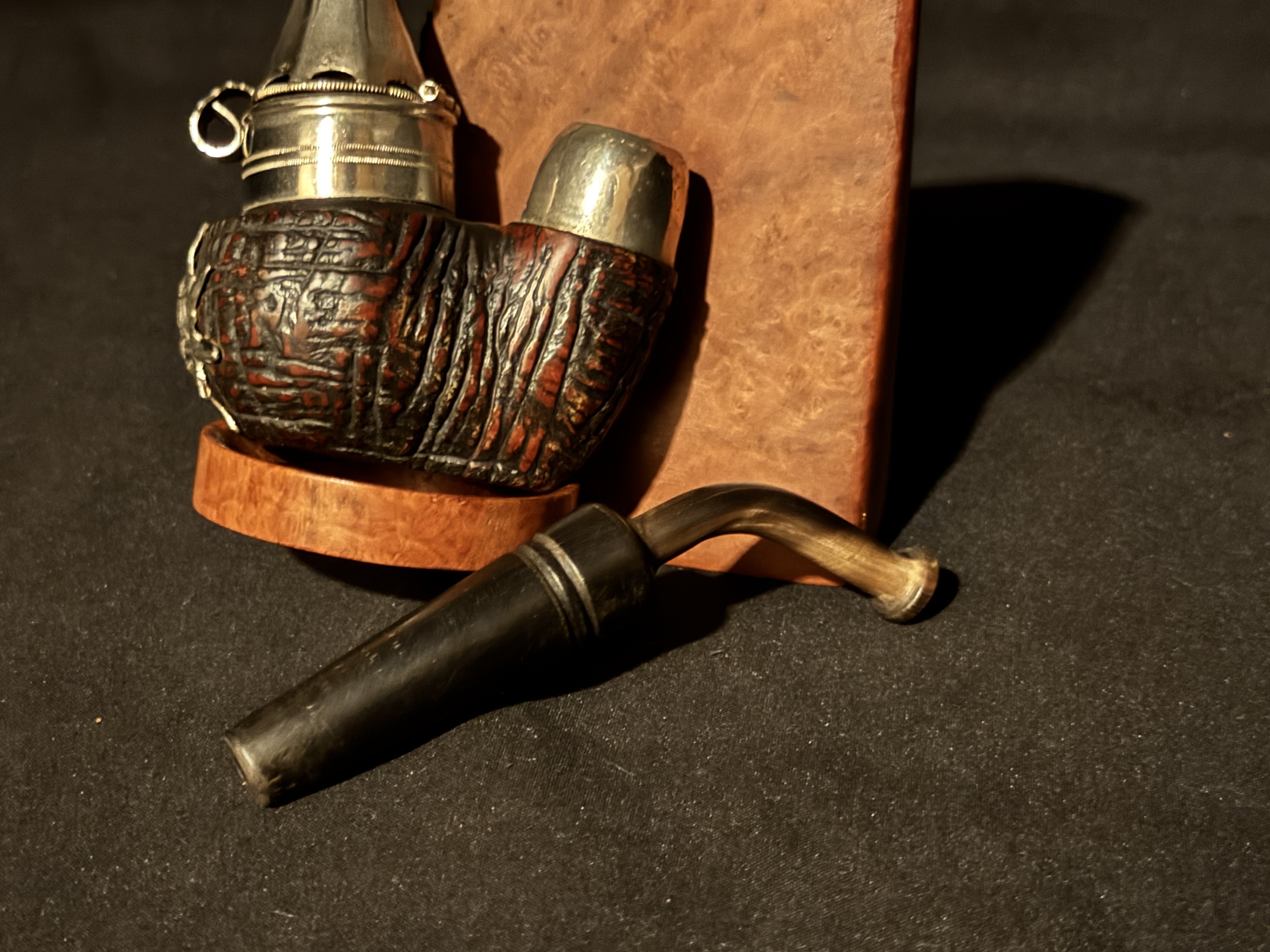 German-Style Bent Briar Pipe with Metal Windcap, Estate Smoking Pipe 8