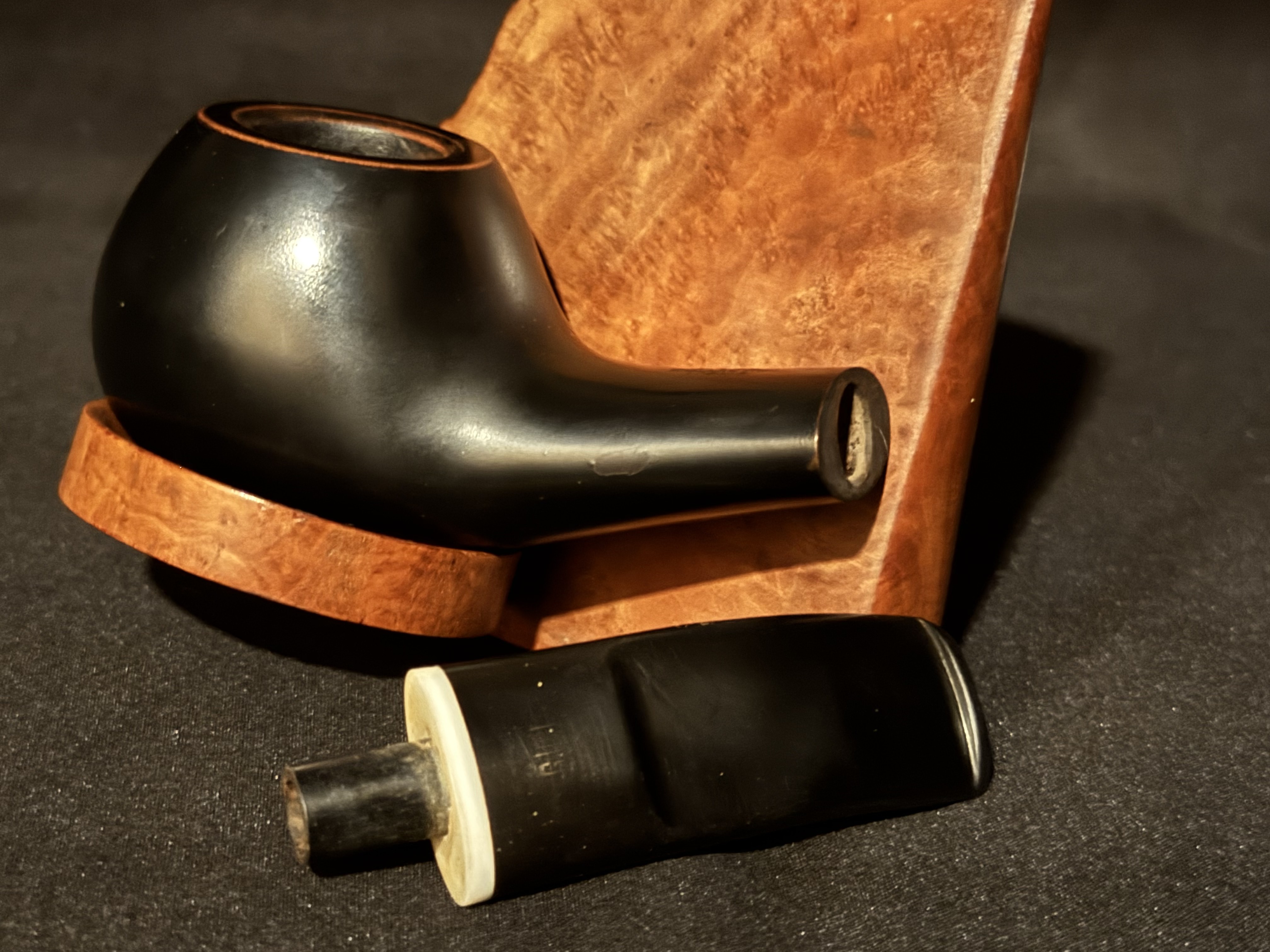 Gigi Collection Italia Concerto 959 Ebony Smooth Apple Pot Estate Pipe 13