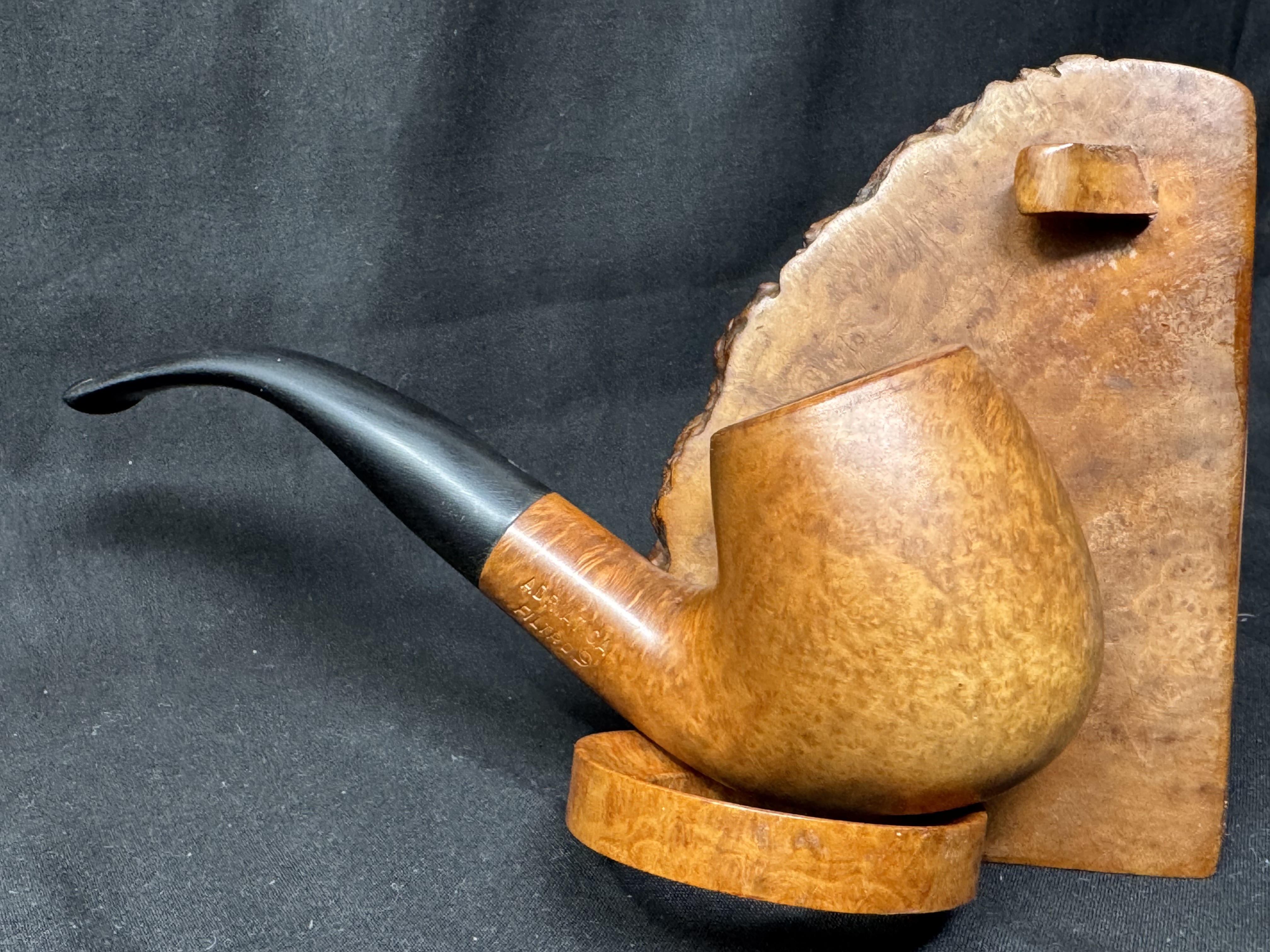 GiGi Collection Italia Shape 912 Freehand Bent Billiard Estate Briar Pipe, 1934-2026 8