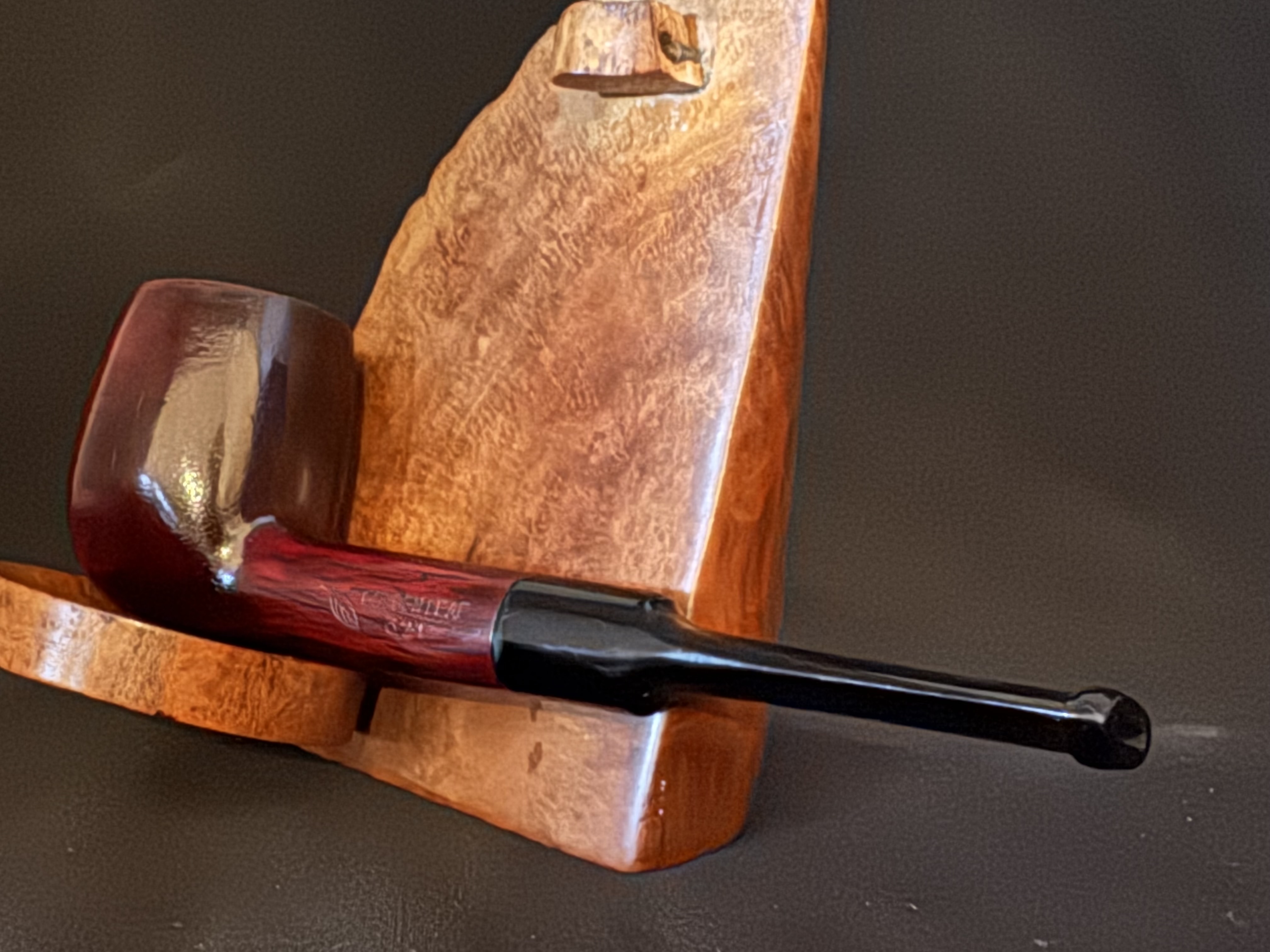 Golden Leaf 321 Smooth Straight Pot Pipe, Glassy Dark Reddish Finish, Acrylic Saddle Stem, Made in China 7