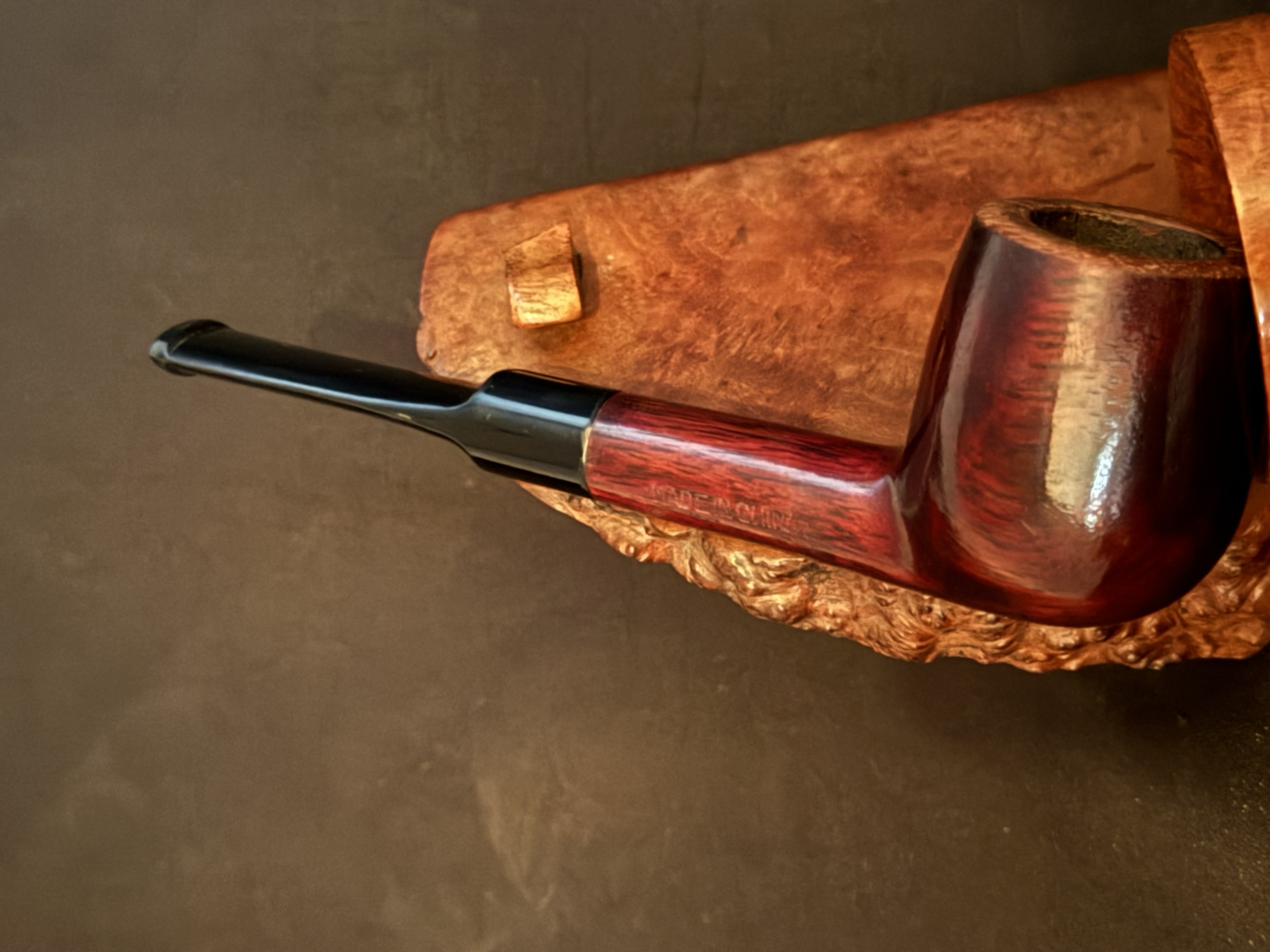 Golden Leaf 321 Smooth Straight Pot Pipe, Glassy Dark Reddish Finish, Acrylic Saddle Stem, Made in China 2