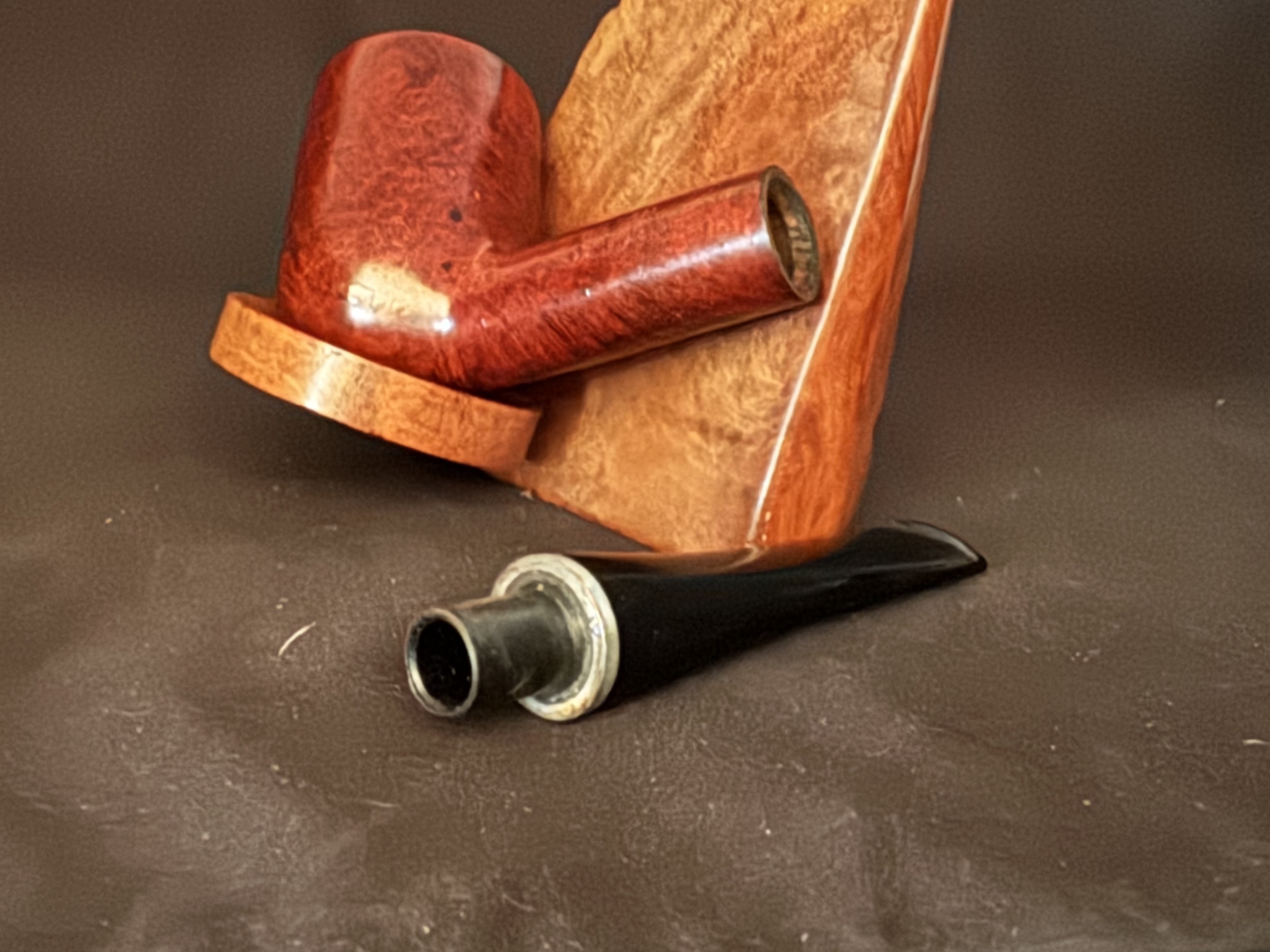 Hilson Oxford (210) Reddish Smooth Straight Billiard Estate Pipe with 9mm Filter 9