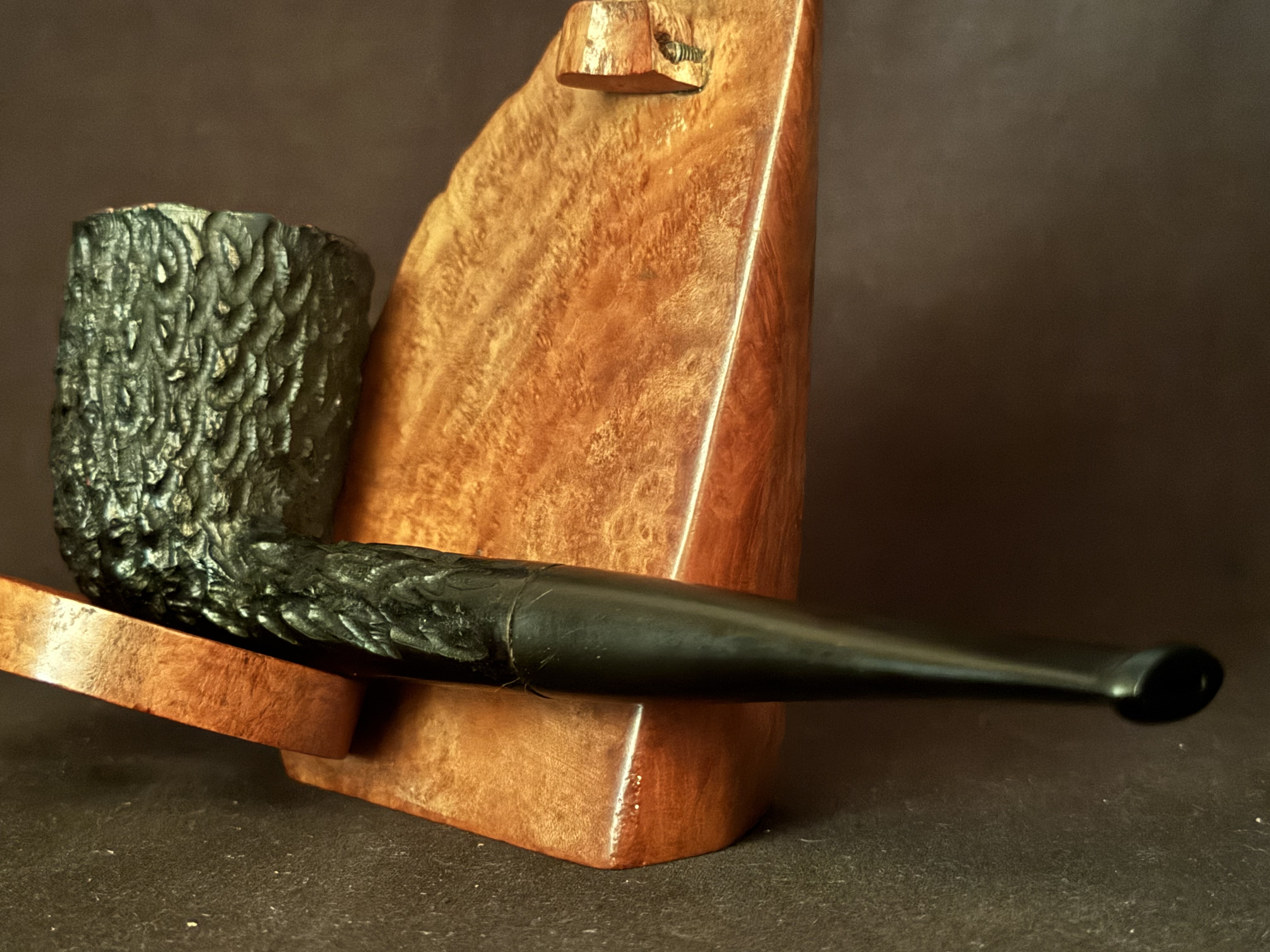 Kingsway Real Briar Italy Rusticated Straight Dublin Pipe - New Old Stock, Unsmoked Estate Pipe 3