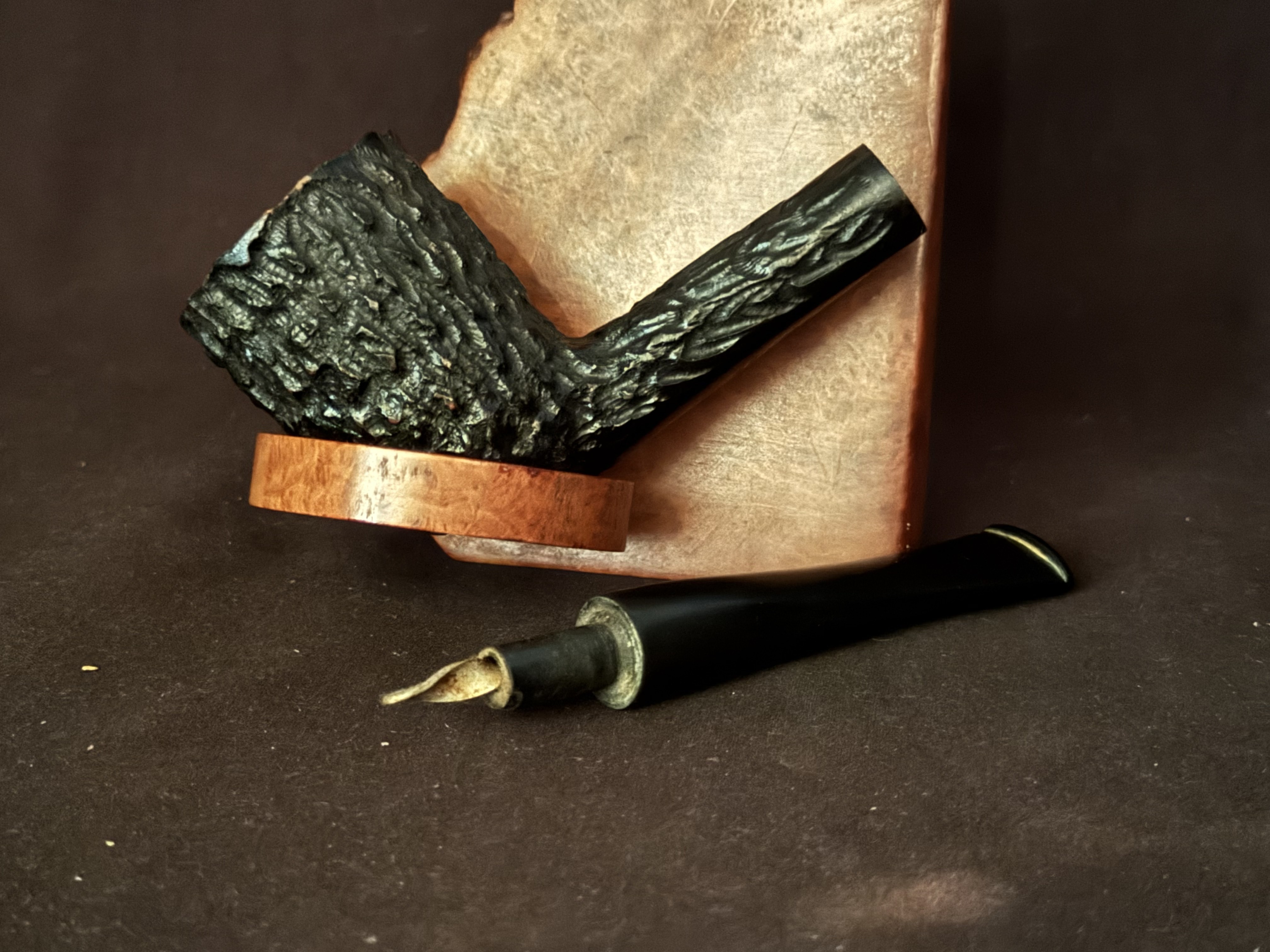 Kingsway Real Briar Italy Rusticated Straight Dublin Pipe - New Old Stock, Unsmoked Estate Pipe 8