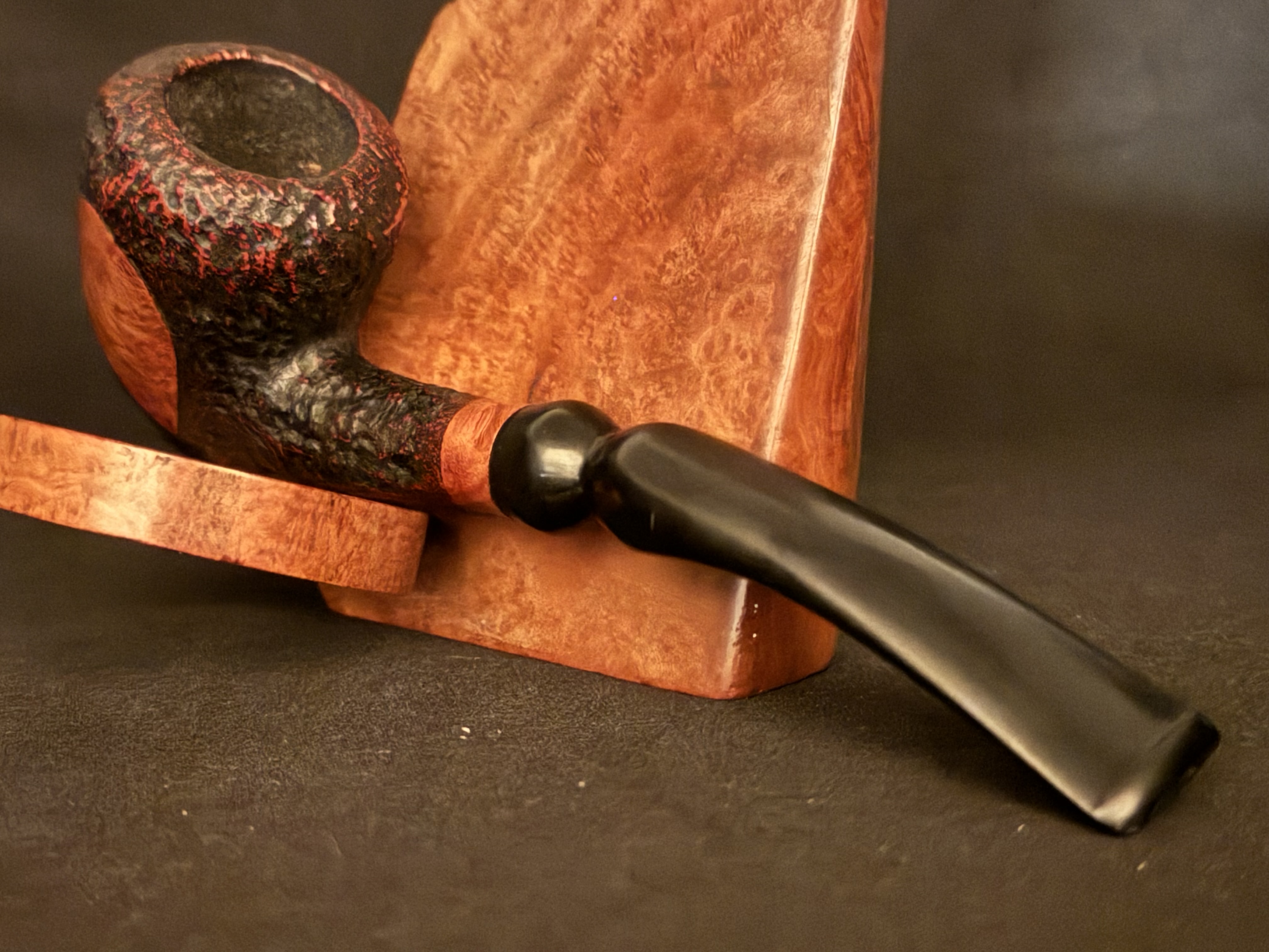Jarl Bent Strawberry Estate Pipe 9