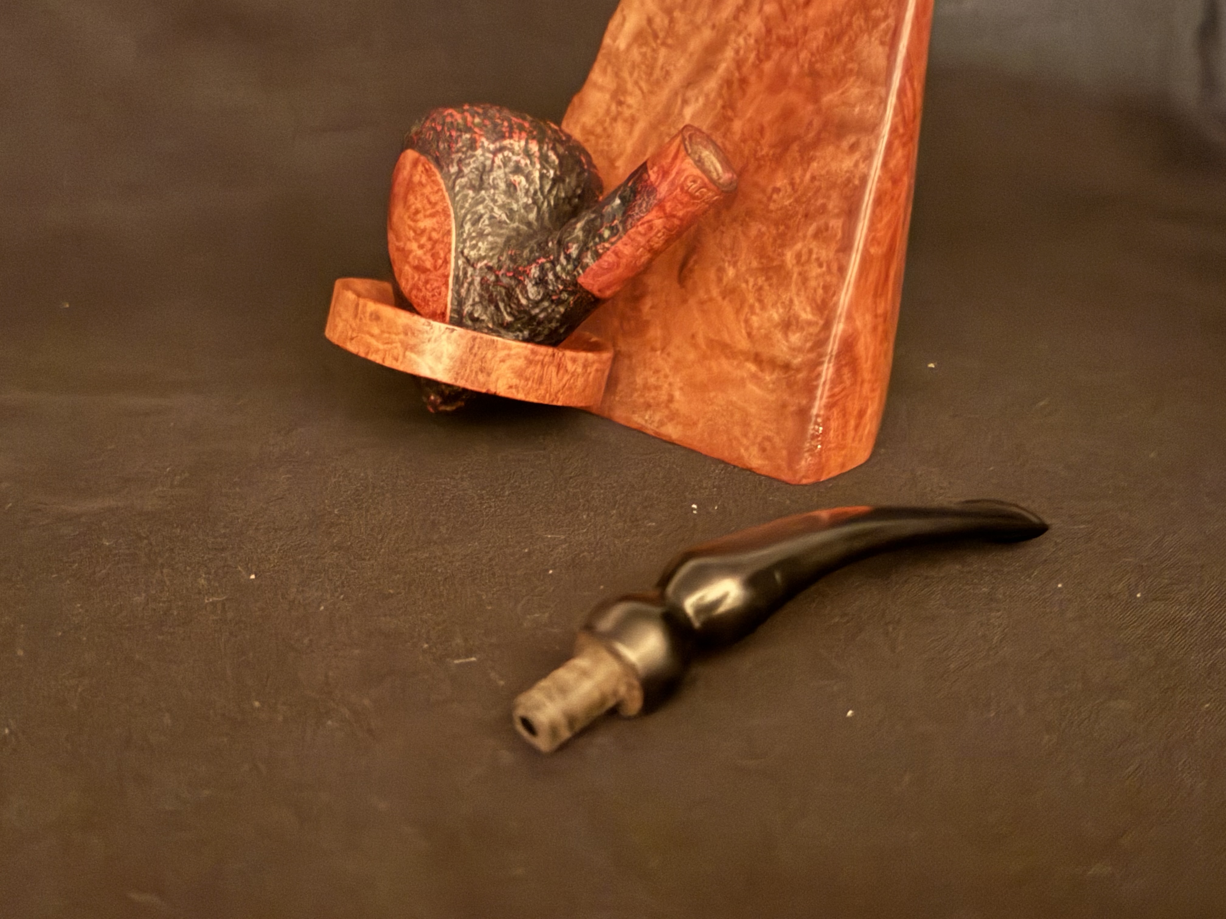 Jarl Bent Strawberry Estate Pipe 10