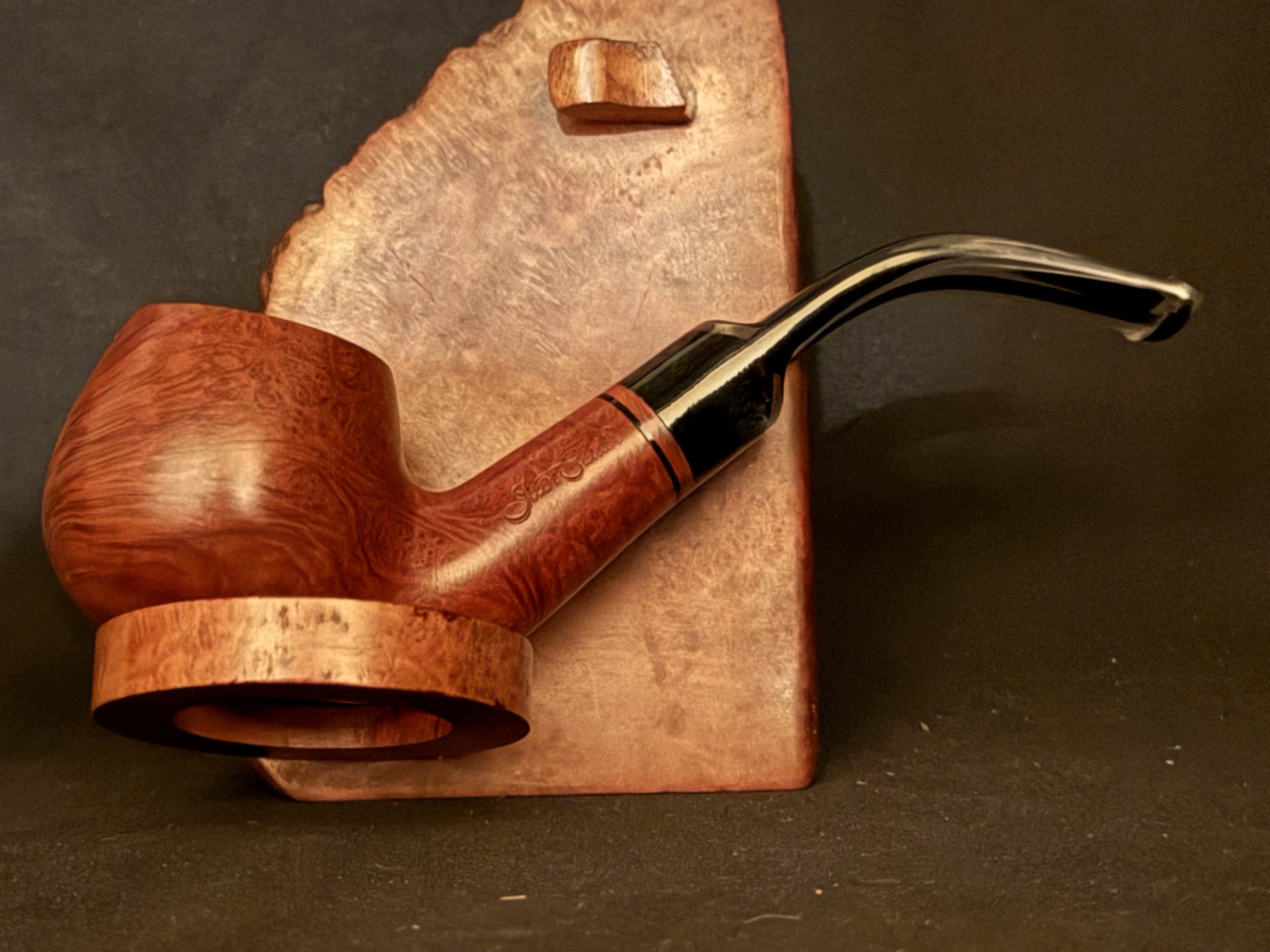 Jean Claude Smooth Bent Apple Pipe, Transparent Acrylic Saddle Stem, 9mm Filter 3
