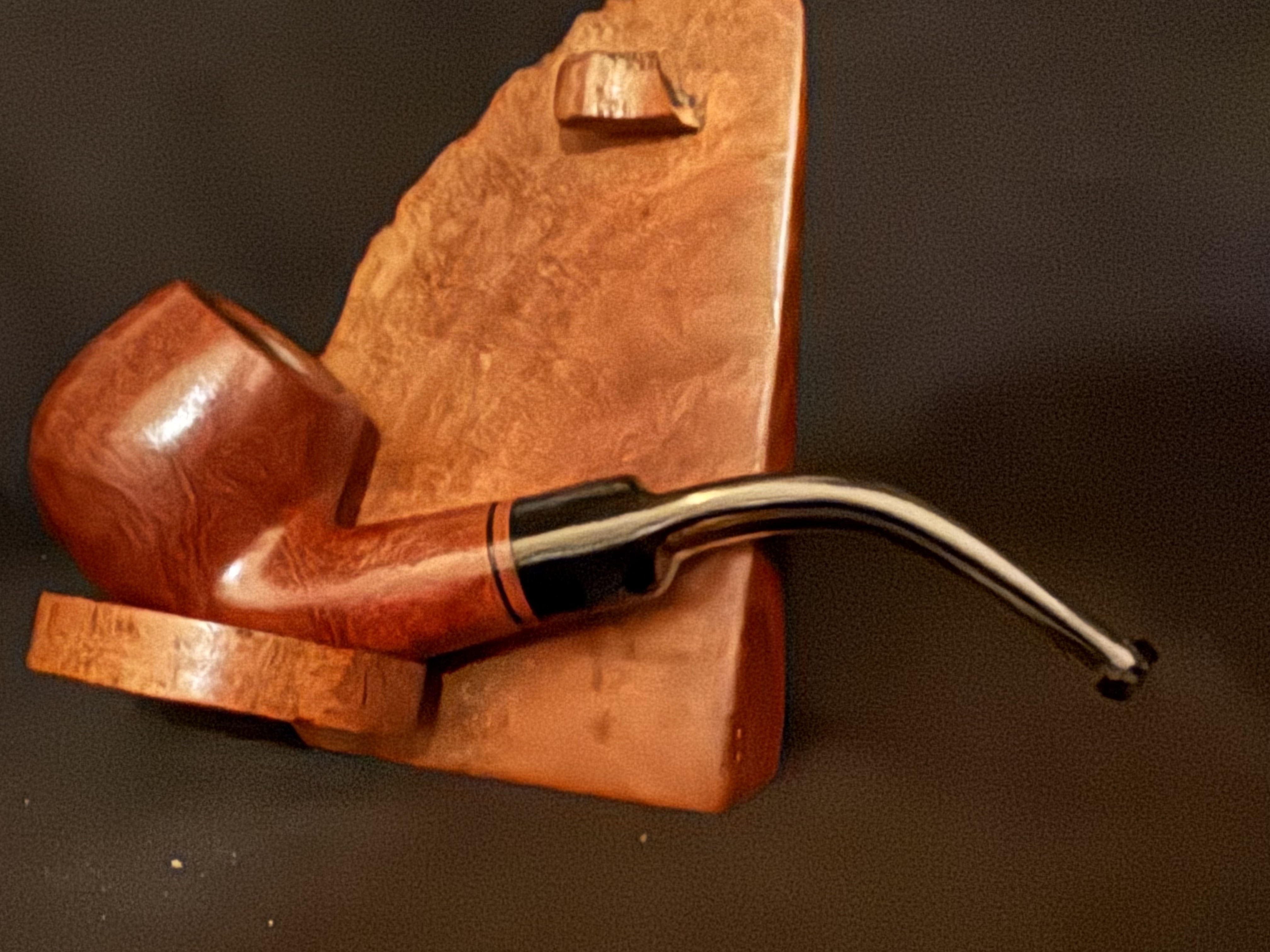 Jean Claude Smooth Bent Apple Pipe, Transparent Acrylic Saddle Stem, 9mm Filter 9