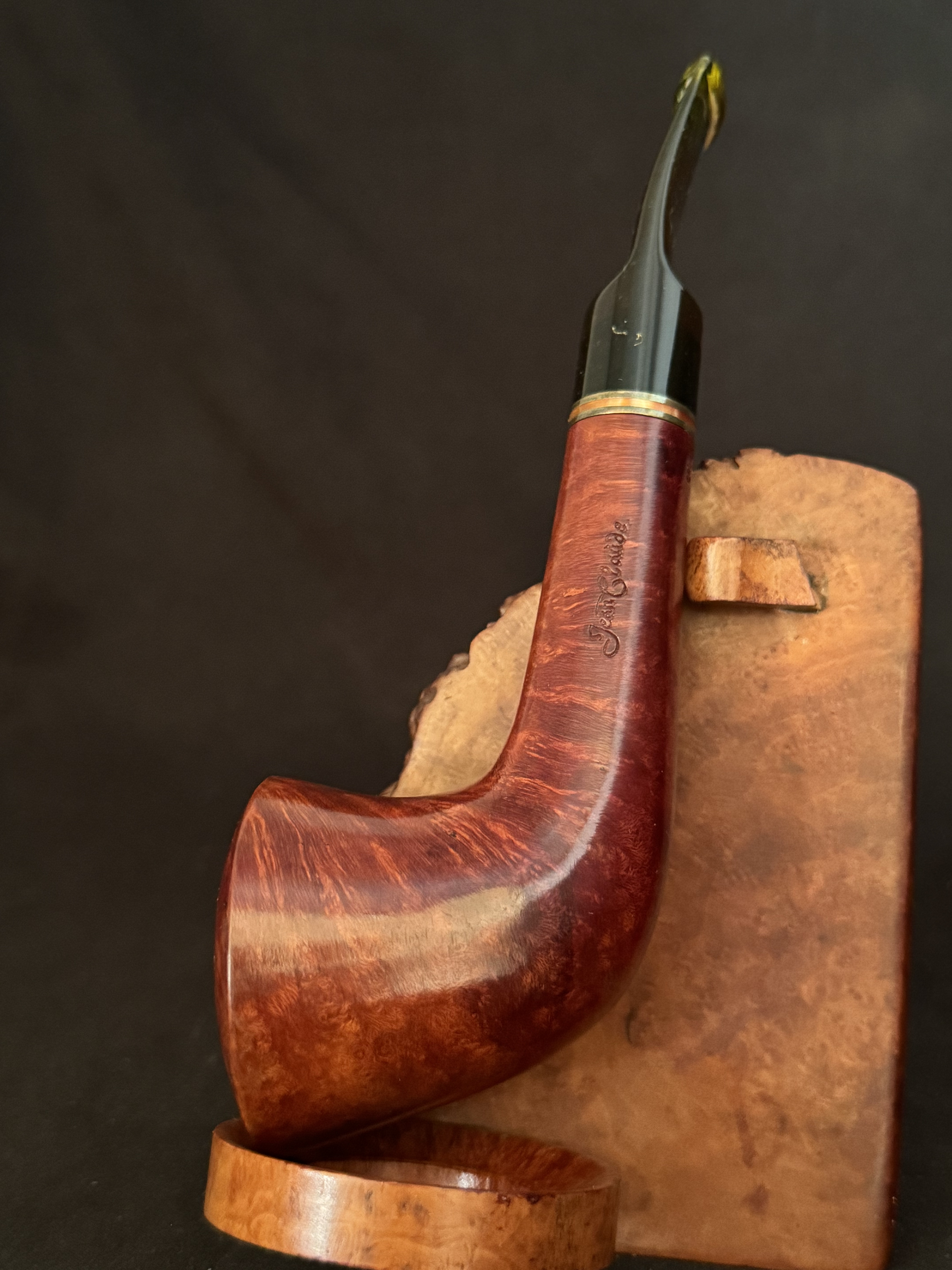Jean Claude 3 Unsmoked Smooth Horn Pipe - Amber Acrylic Stem, 9mm