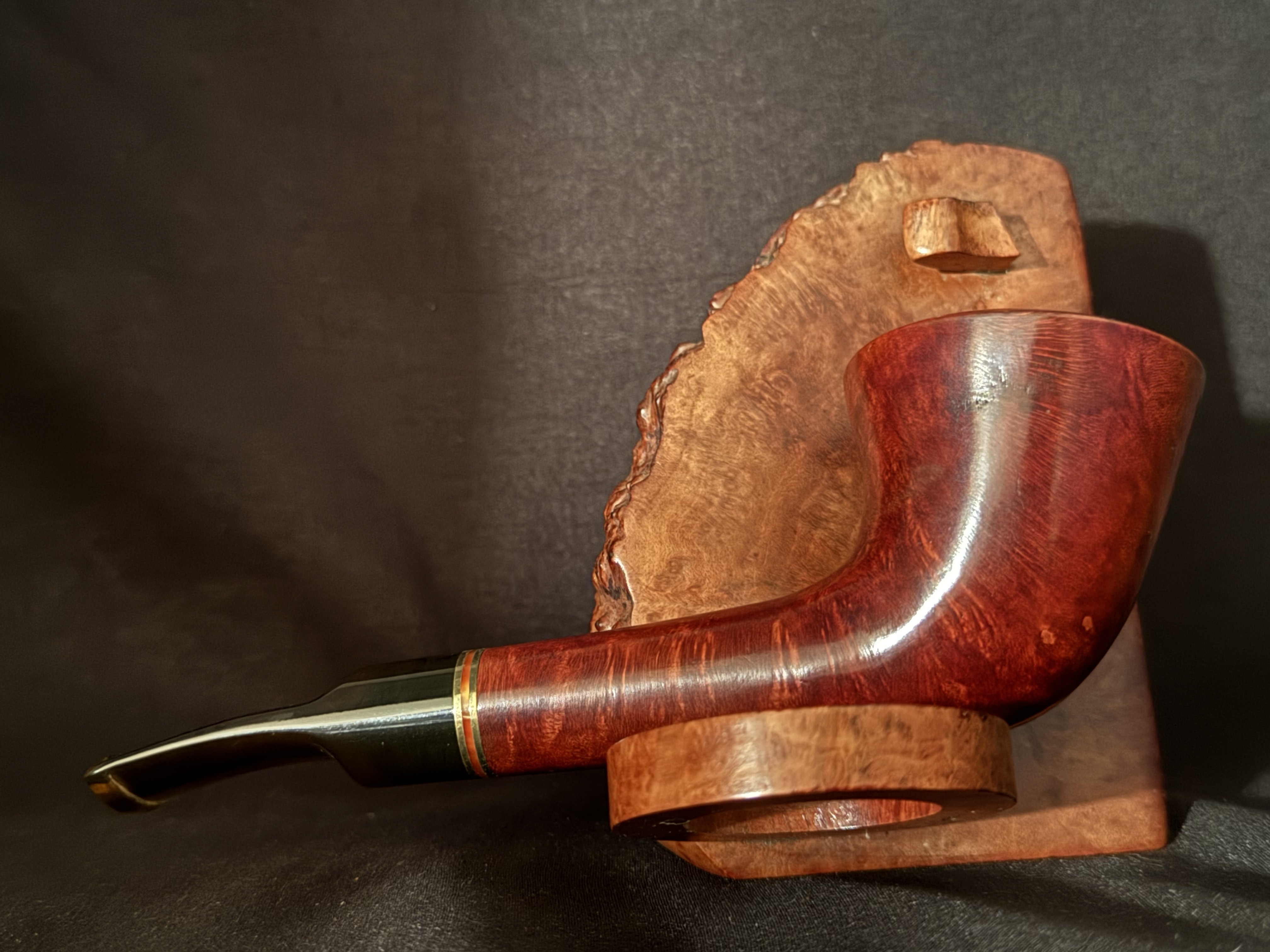 Jean Claude 3 Unsmoked Smooth Horn Pipe - Amber Acrylic Stem, 9mm 7