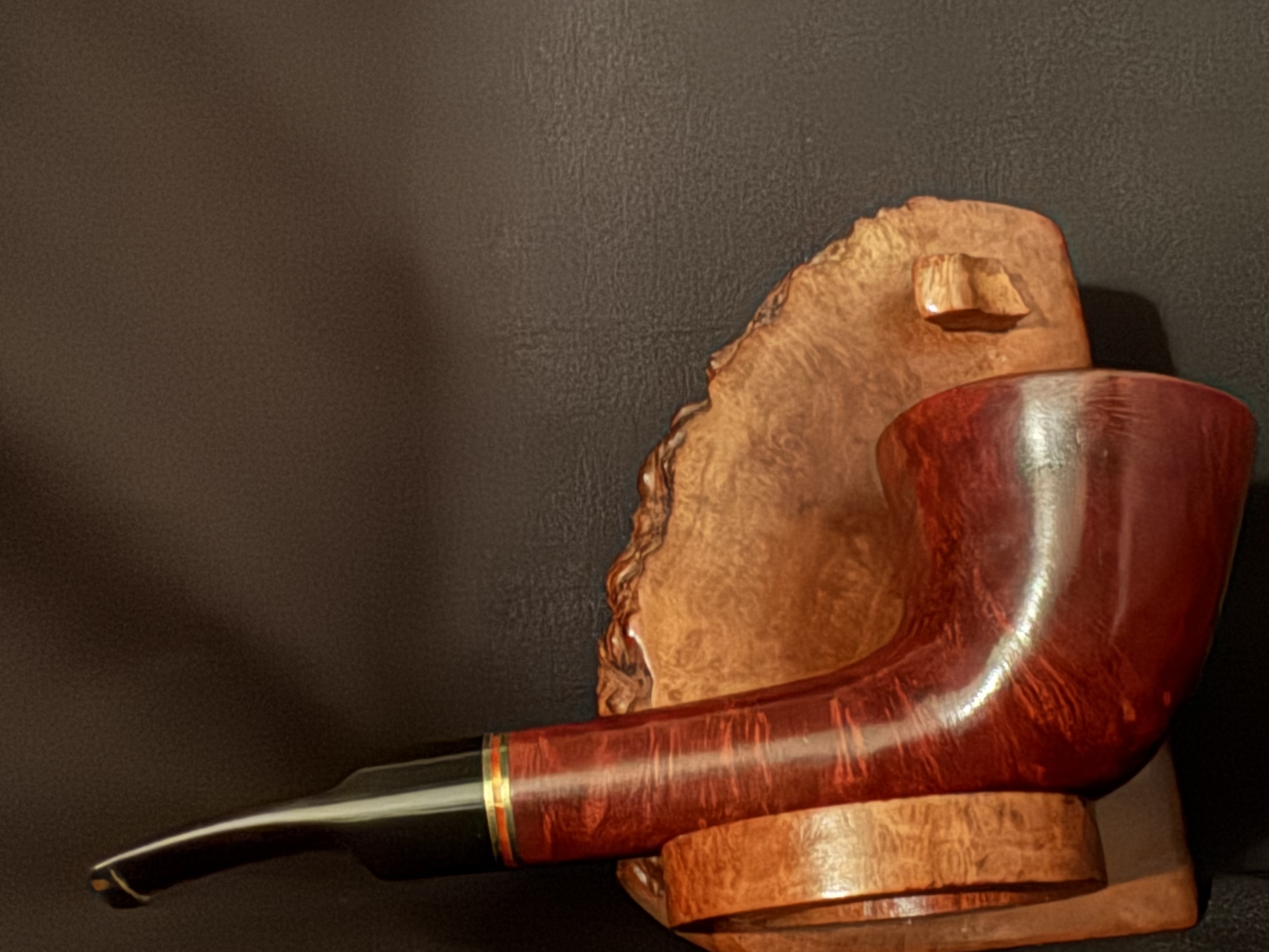 Jean Claude 3 Unsmoked Smooth Horn Pipe - Amber Acrylic Stem, 9mm 8