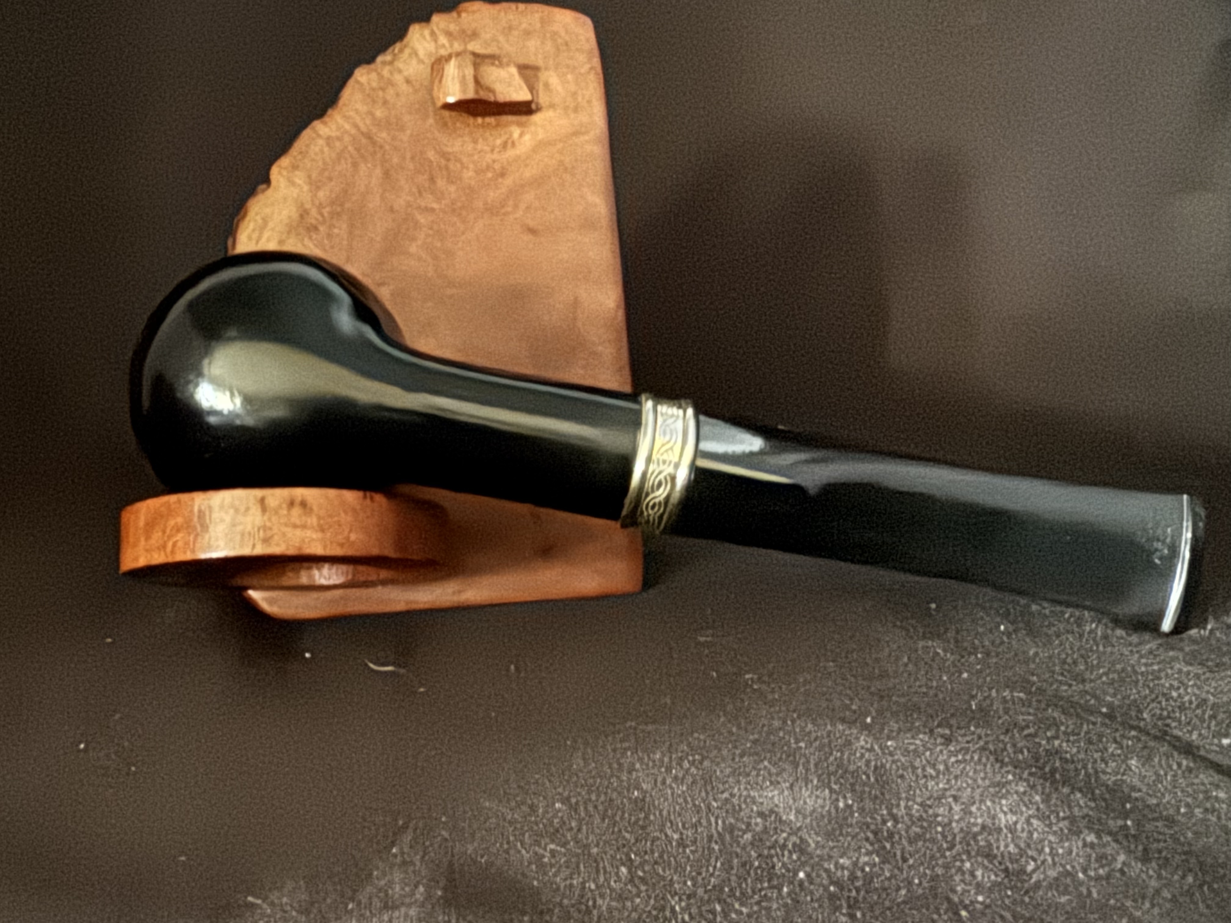 Jean Claude Large Straight Pot Pipe, Glossy Black and Amber Smooth Finish, Metal Band, Acrylic Tapered Fishtail Stem, 9mm Filter 6