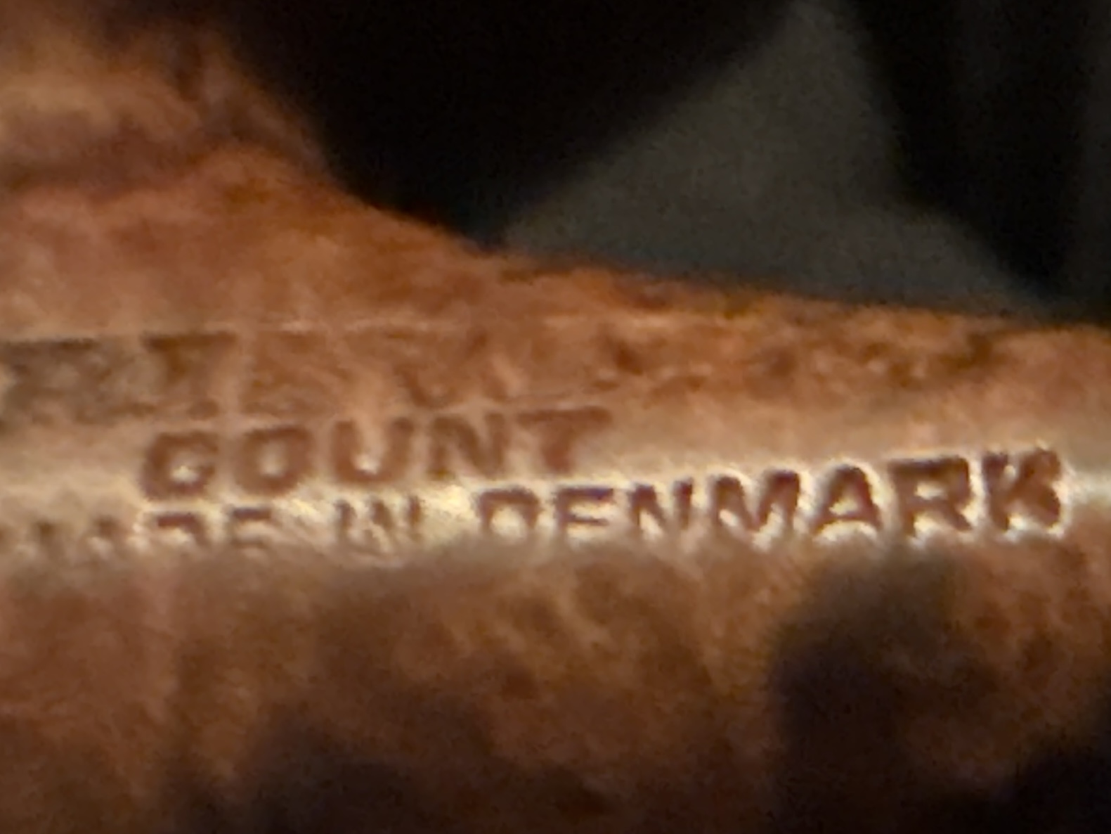 Kriswill Count Made in Denmark 385 Vest Pocket Oom Paul Volcano Sitter Smooth Vulcanite Estate Pipe 16