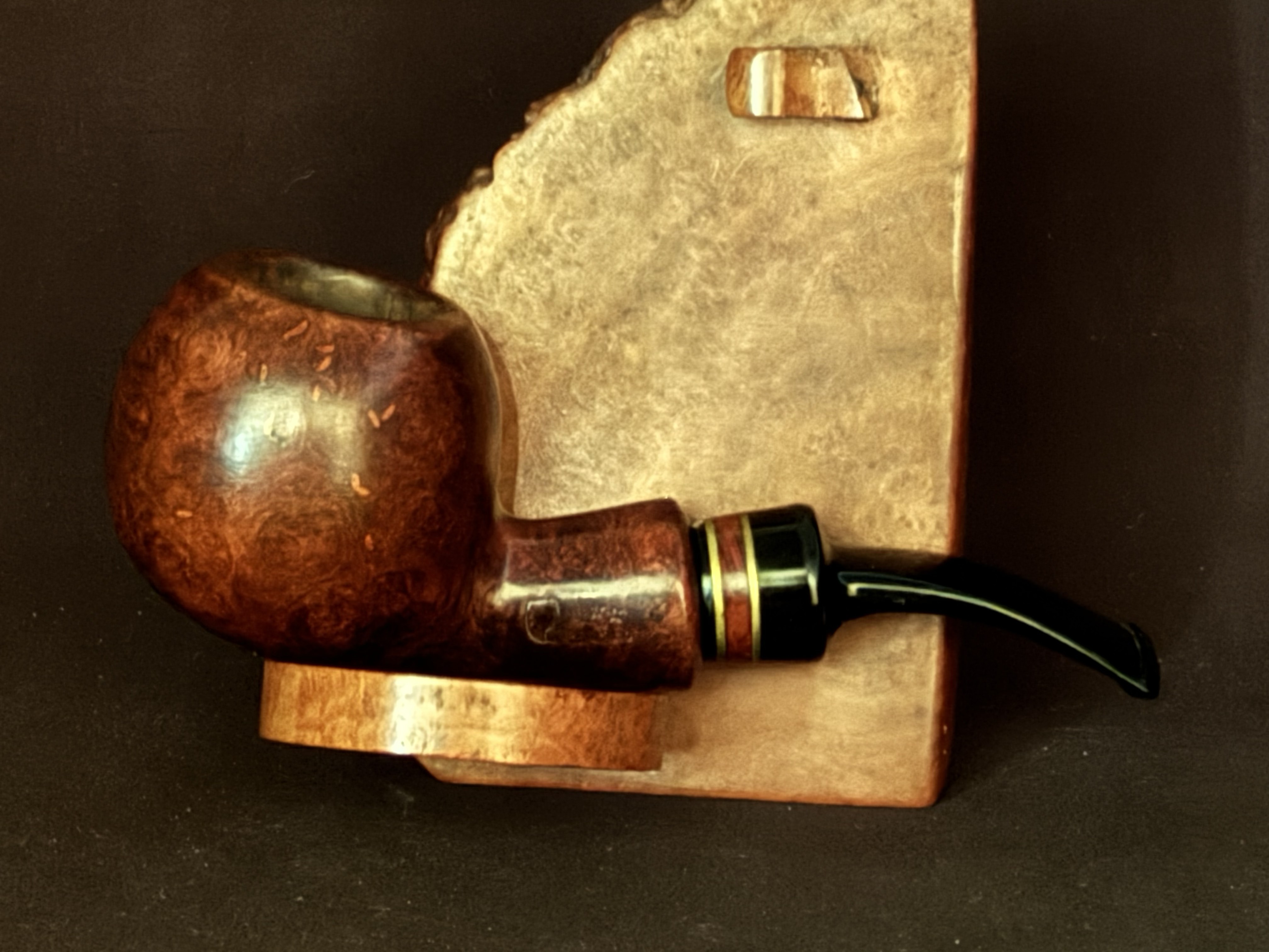 Unstamped Smooth Bent Apple Briar Estate Pipe, Acrylic Army Mount, 9mm Filter, Fishtail Stem 3