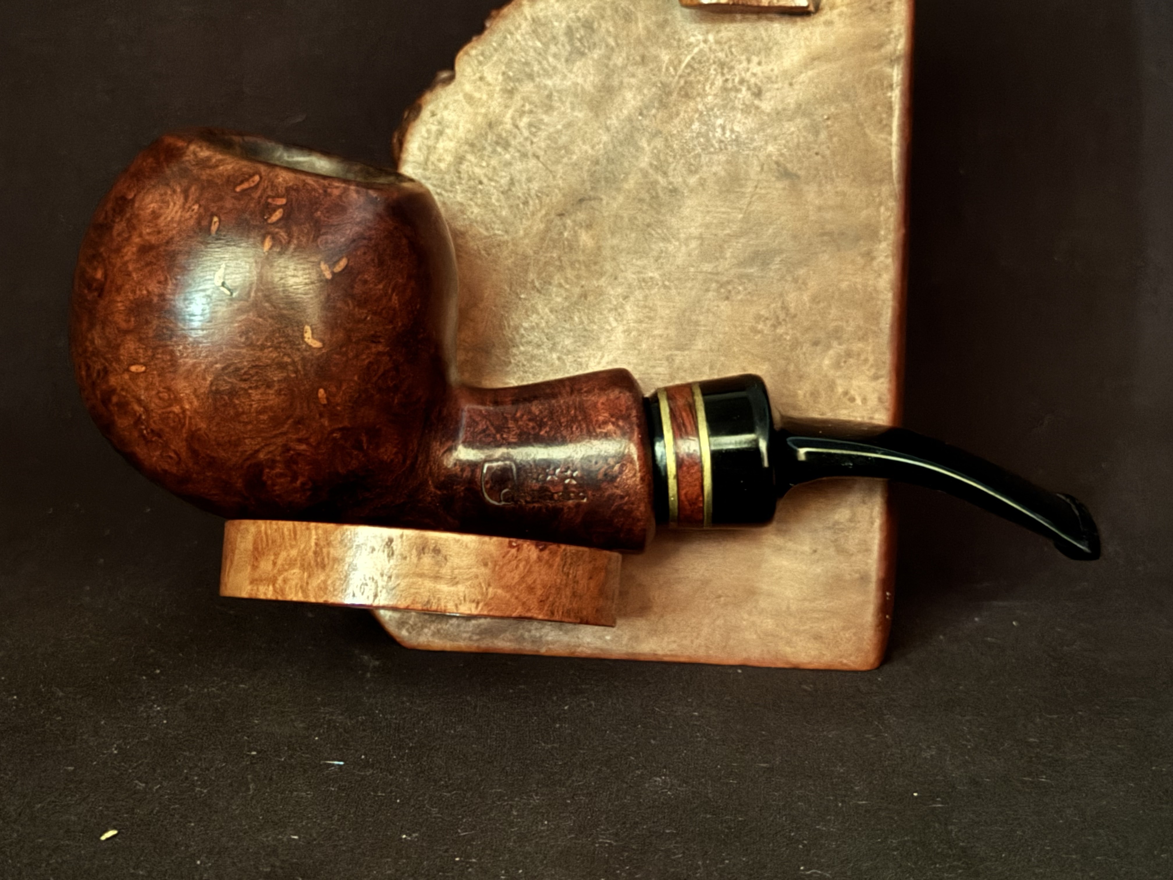 Unstamped Smooth Bent Apple Briar Estate Pipe, Acrylic Army Mount, 9mm Filter, Fishtail Stem 11