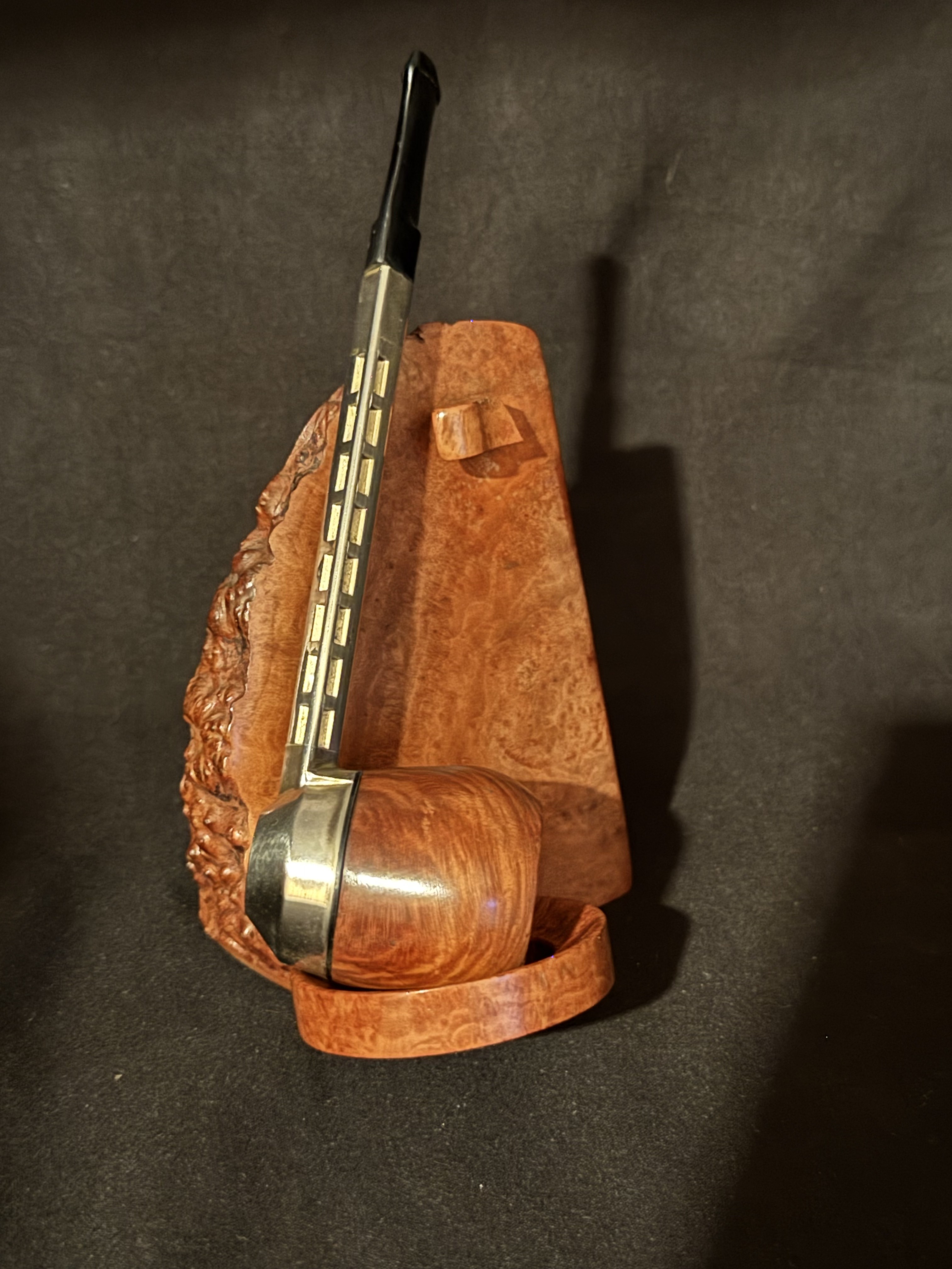 Lindbergh Mittalique Metal Pipe Removable Briar Bowl Acrylic Stem Estate