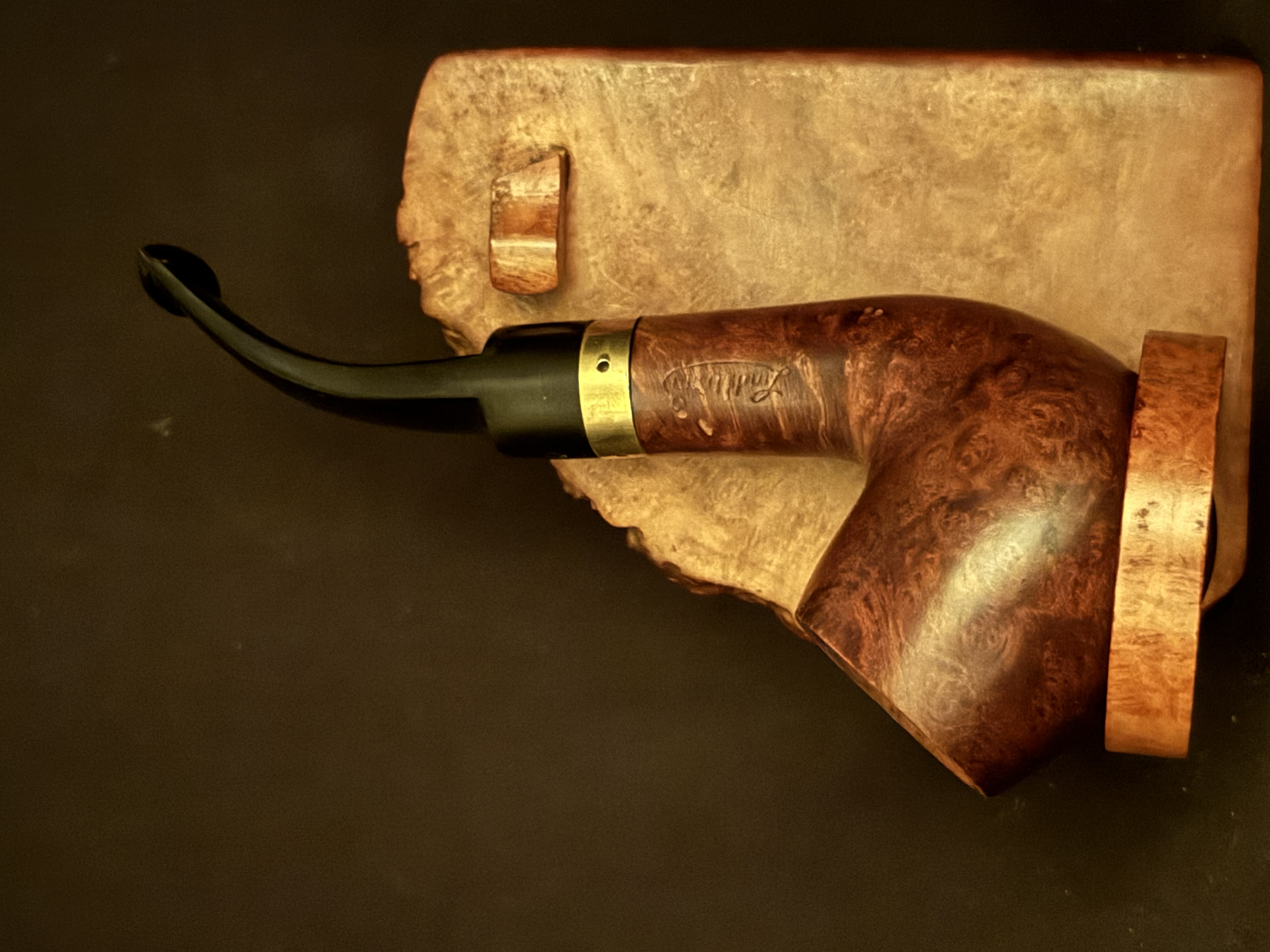 Lindstrom Bent Billiard Estate Pipe