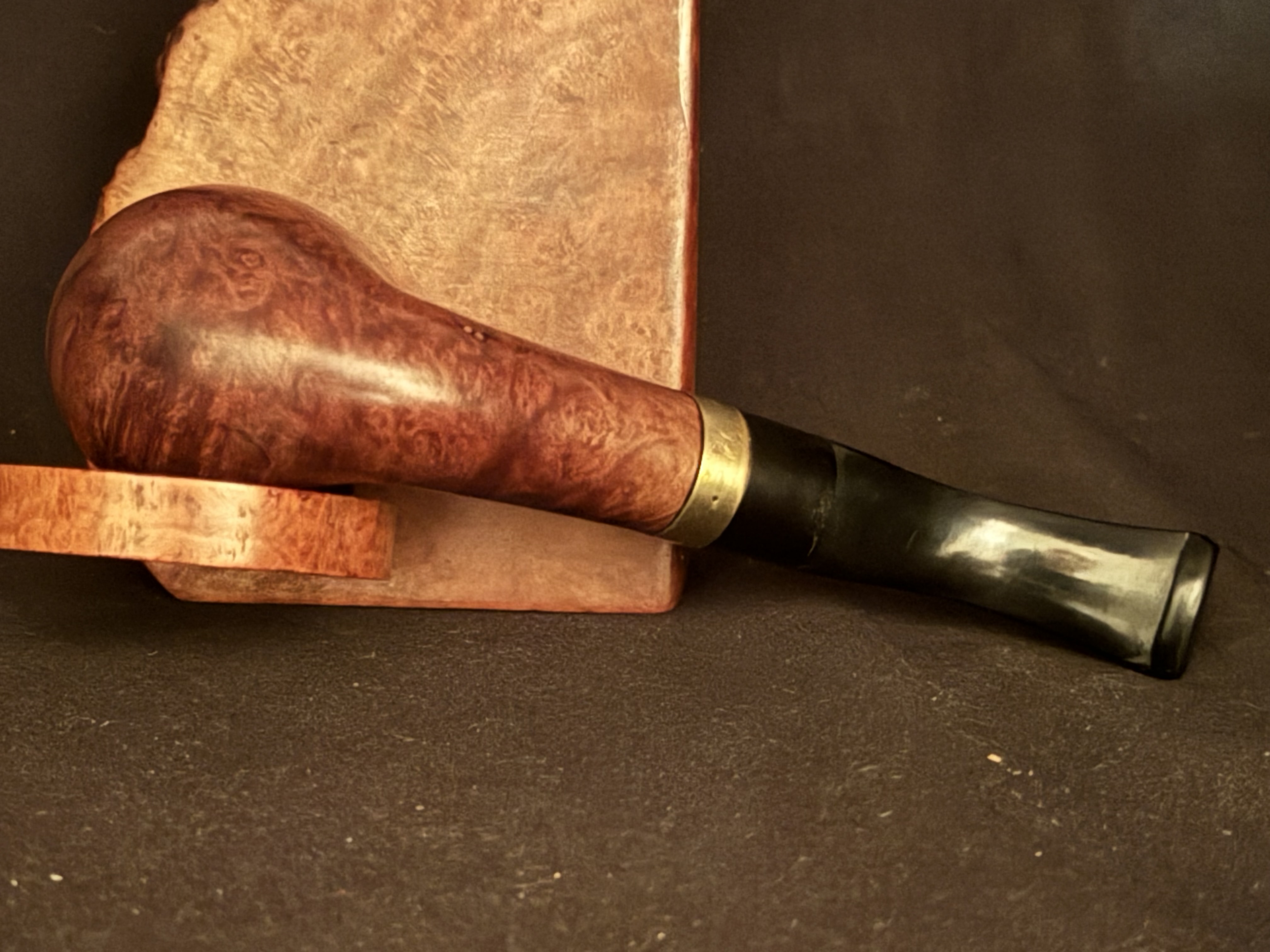 Lindstrom Bent Billiard Estate Pipe 6