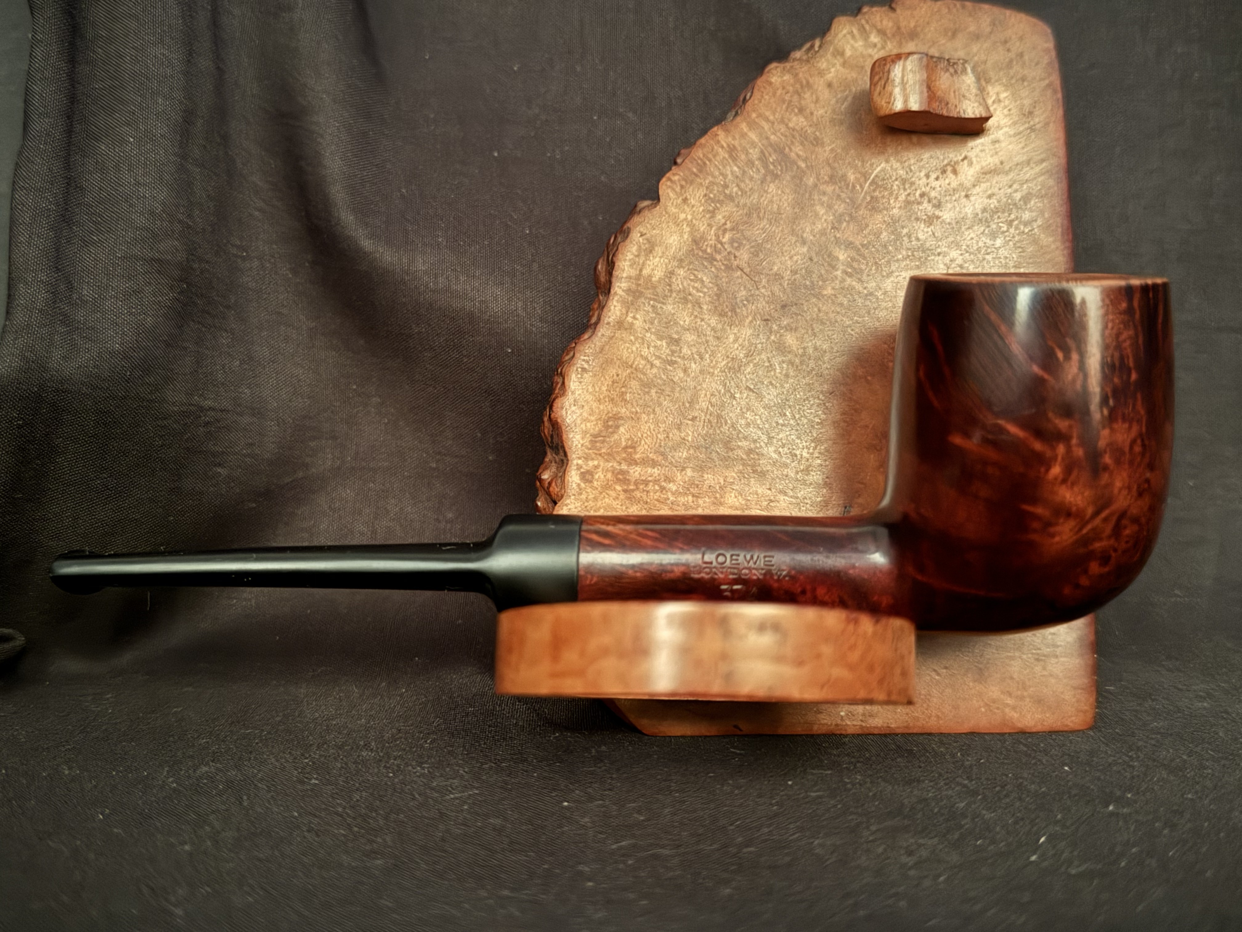 Loewe London W. Standard Smooth Straight Billiard Estate Pipe, Reddish Finish, Fishtail 7