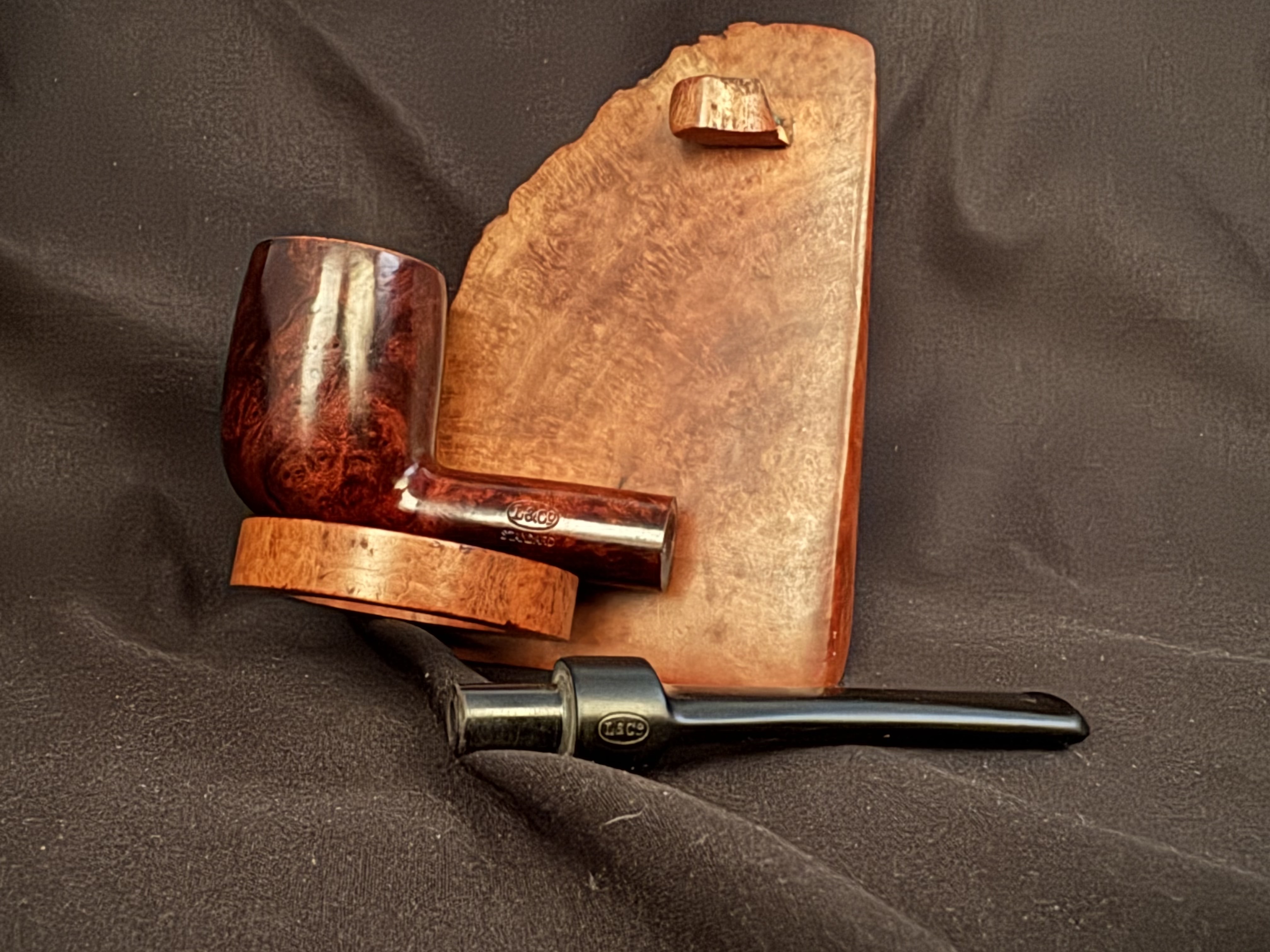 Loewe London W. Standard Smooth Straight Billiard Estate Pipe, Reddish Finish, Fishtail 13