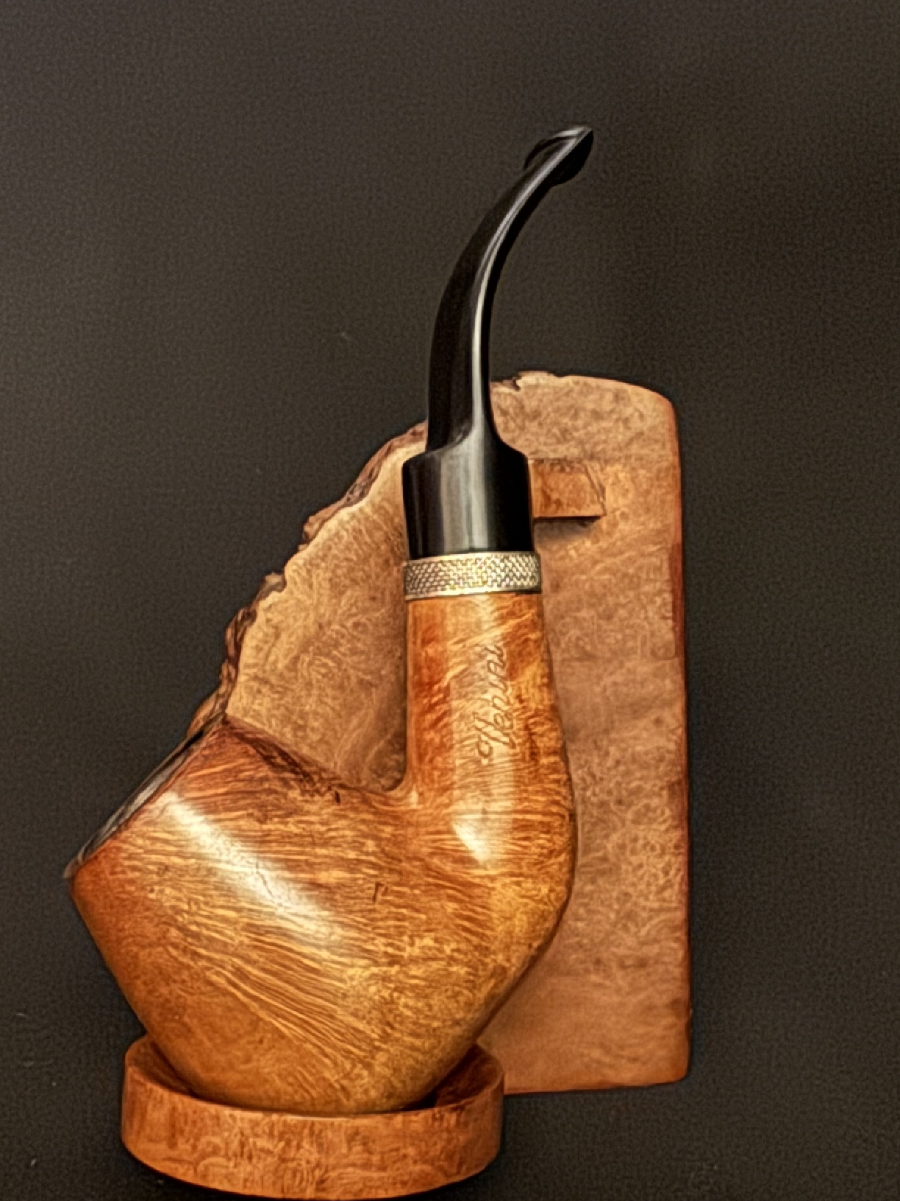 Vinnini Smooth Bent Brandy Vulcanite Saddle Stem Estate Pipe