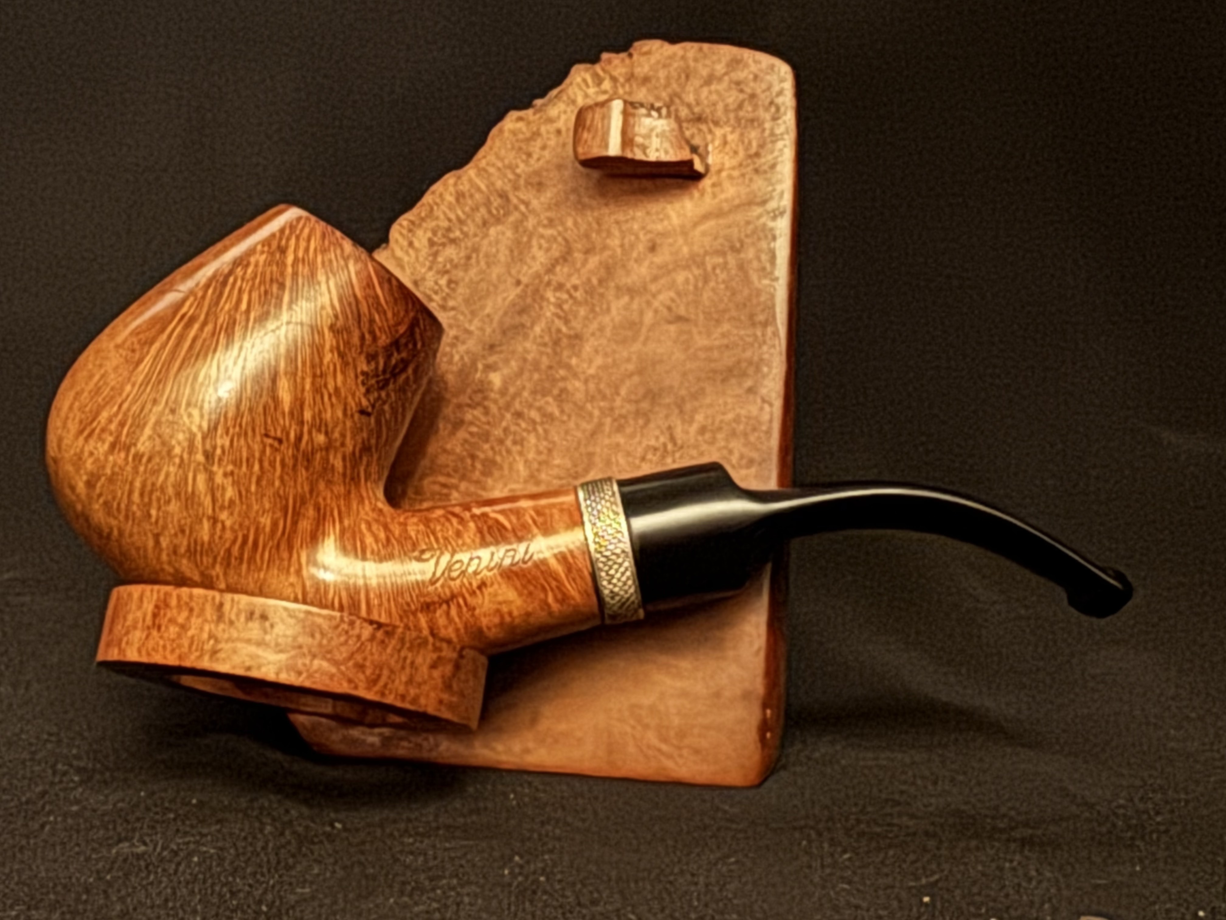 Vinnini Smooth Bent Brandy Vulcanite Saddle Stem Estate Pipe 3