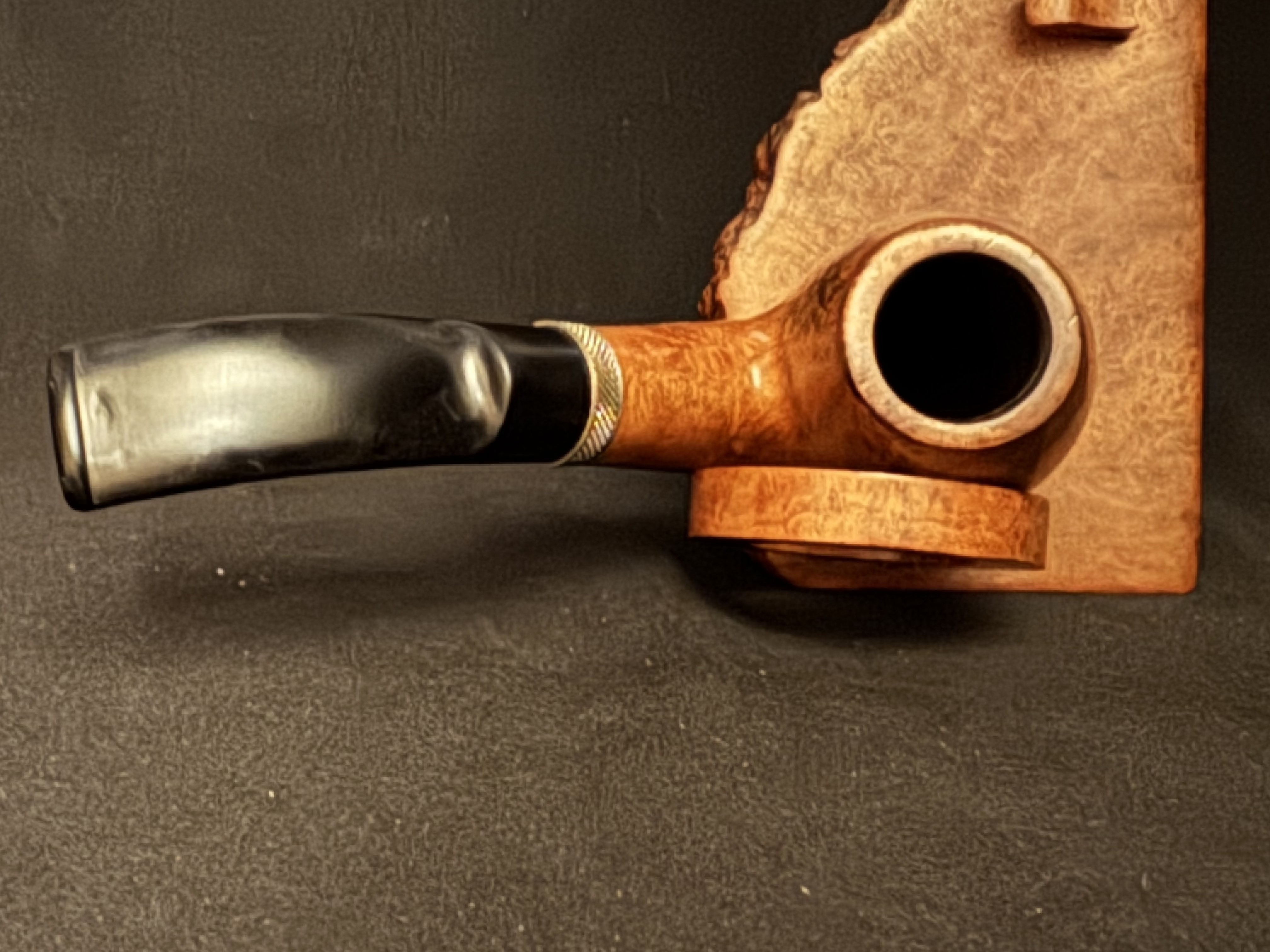 Vinnini Smooth Bent Brandy Vulcanite Saddle Stem Estate Pipe 5